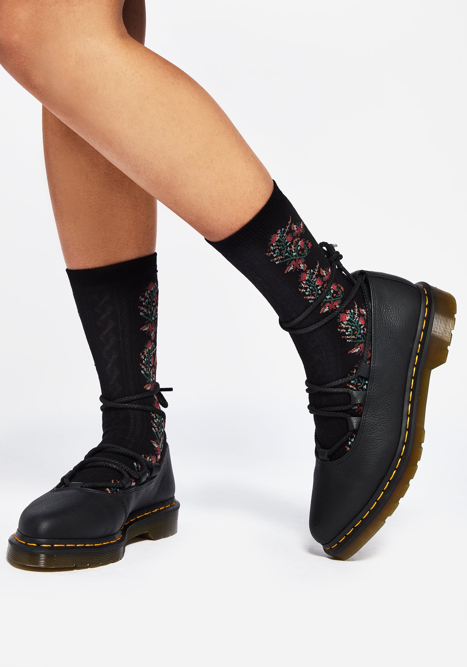 Floral Knit Socks with Bee Pattern | Spectrum Cotton Blend