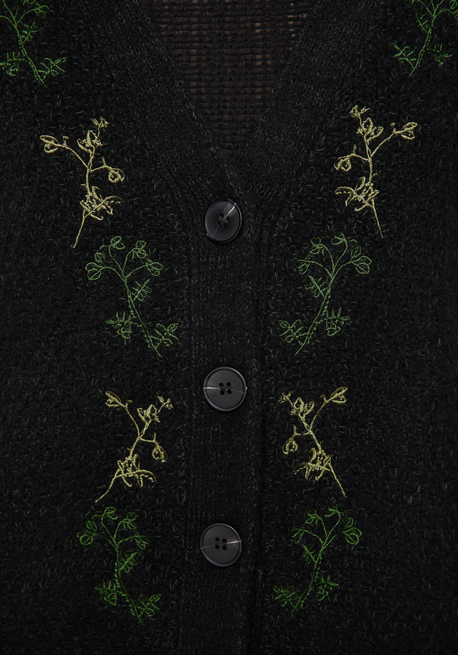 Embroidered Knit Crop Cardigan with Floral Design | Dawsonia