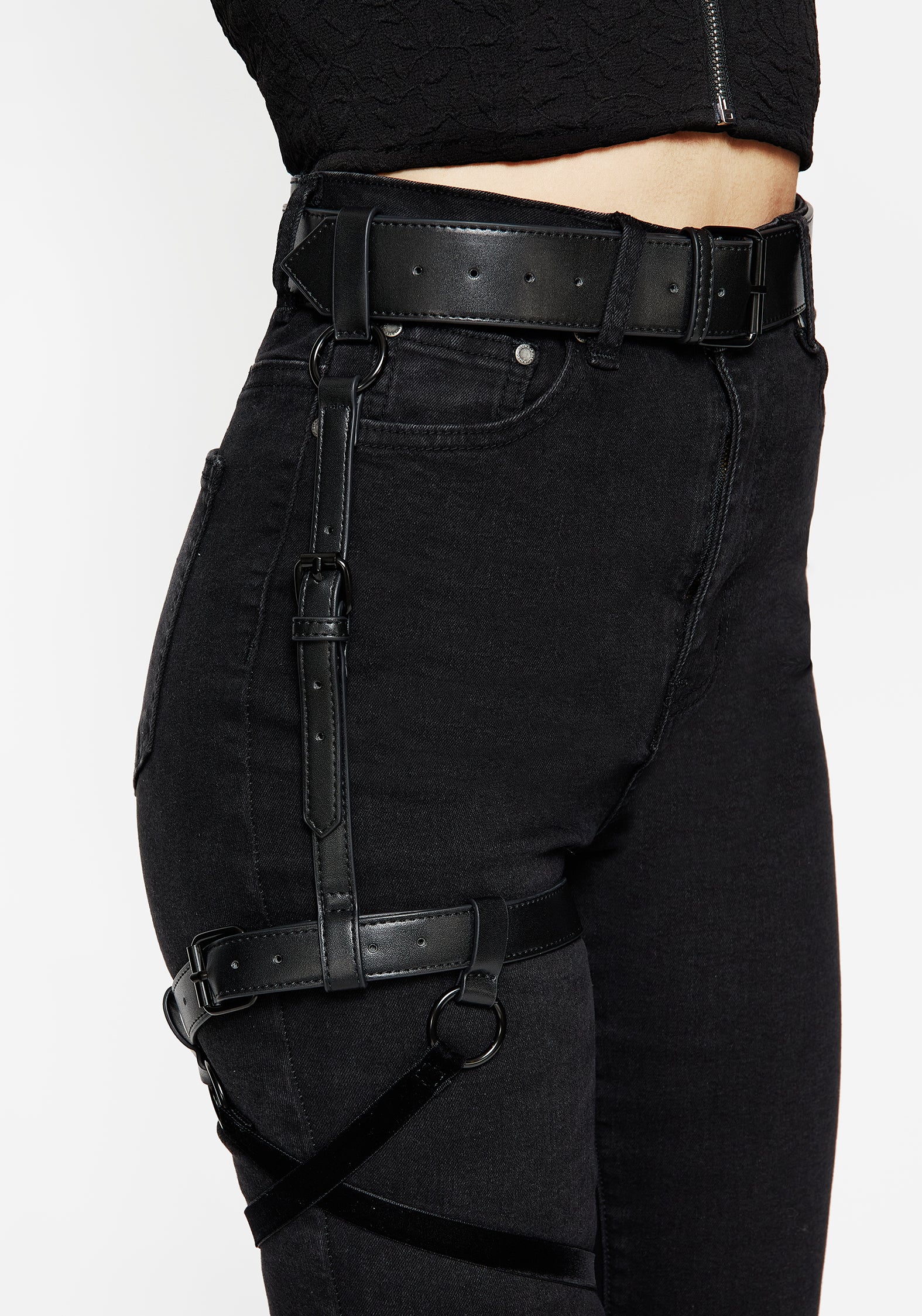 Velvet Ribbon Leg Harness with Buckle Fastenings | Akira