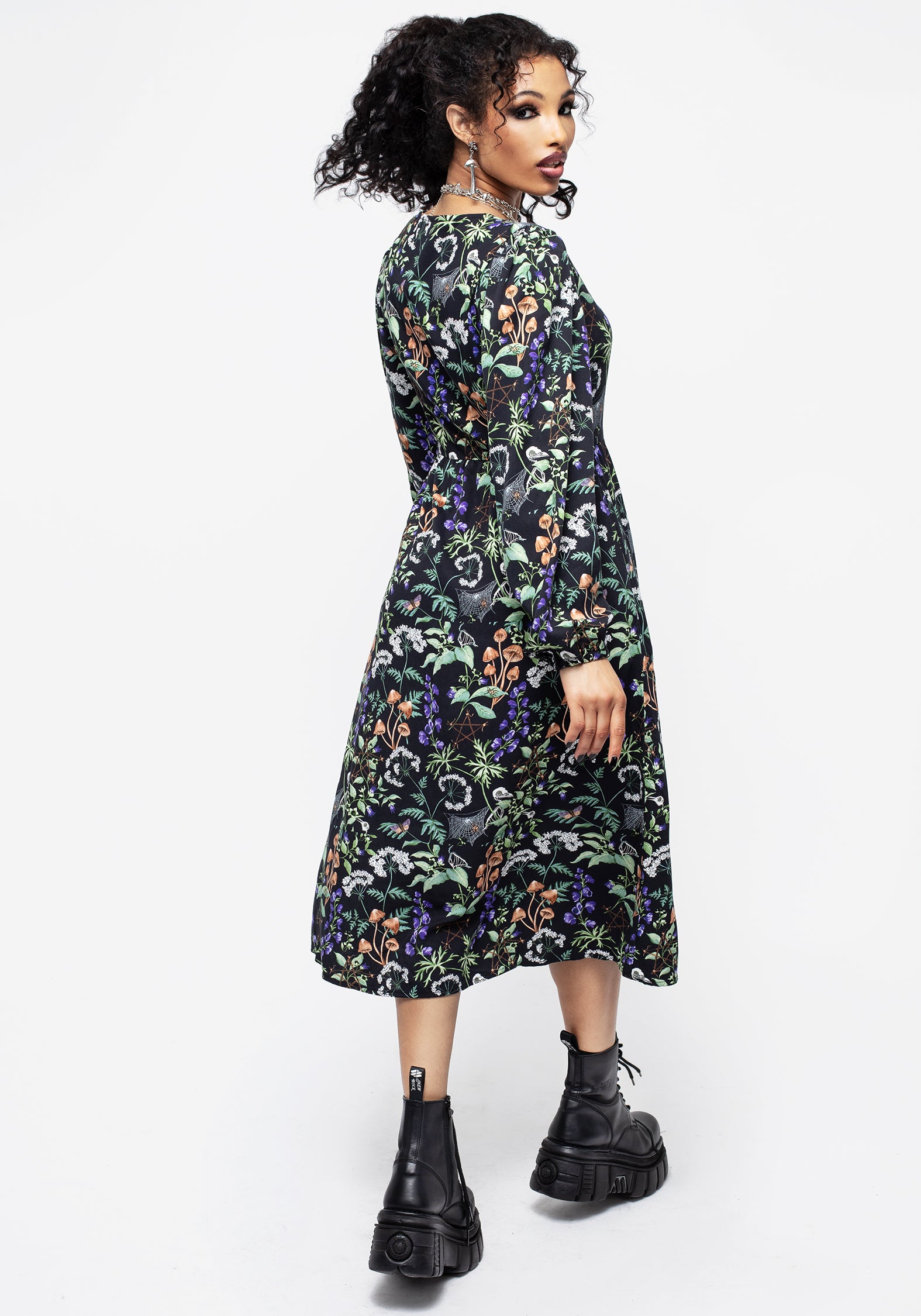 Black Floral Button-Up Midi Dress with Pockets | Vesna