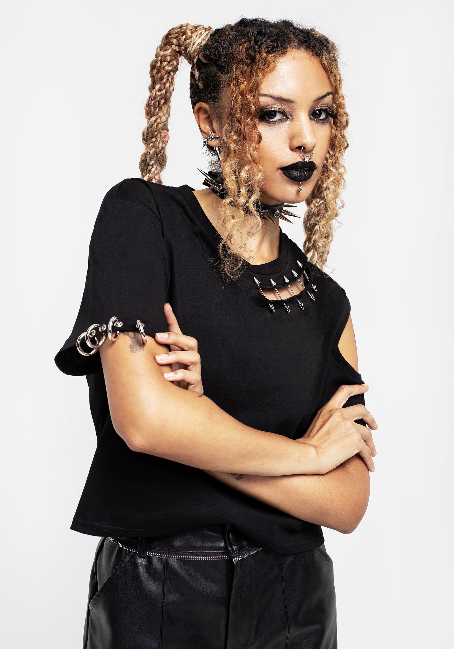Black Cold Shoulder T-Shirt with Pin Detail | Clarisse