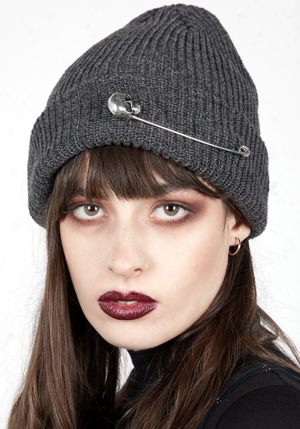 Skull Pin Knit Beanie with Detachable Safety Pin | Disturbia