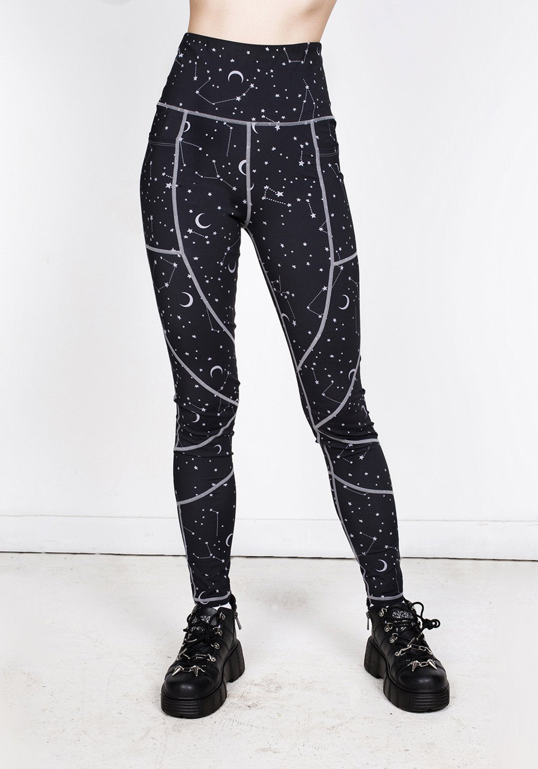 Celestial Yoga Leggings with Pockets & Moon Stars Design | High Waist