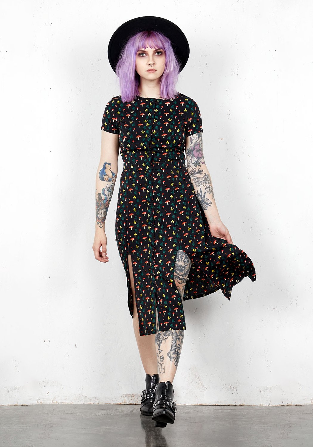 Toadstool Print Midi Dress with Button-Up & Skirt Vents | IDEMT