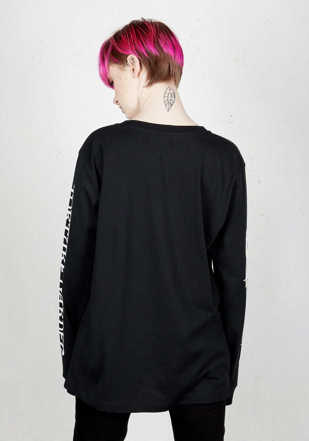 Black Long Sleeve Tee with Slogan & Chain Design | Torture Garden
