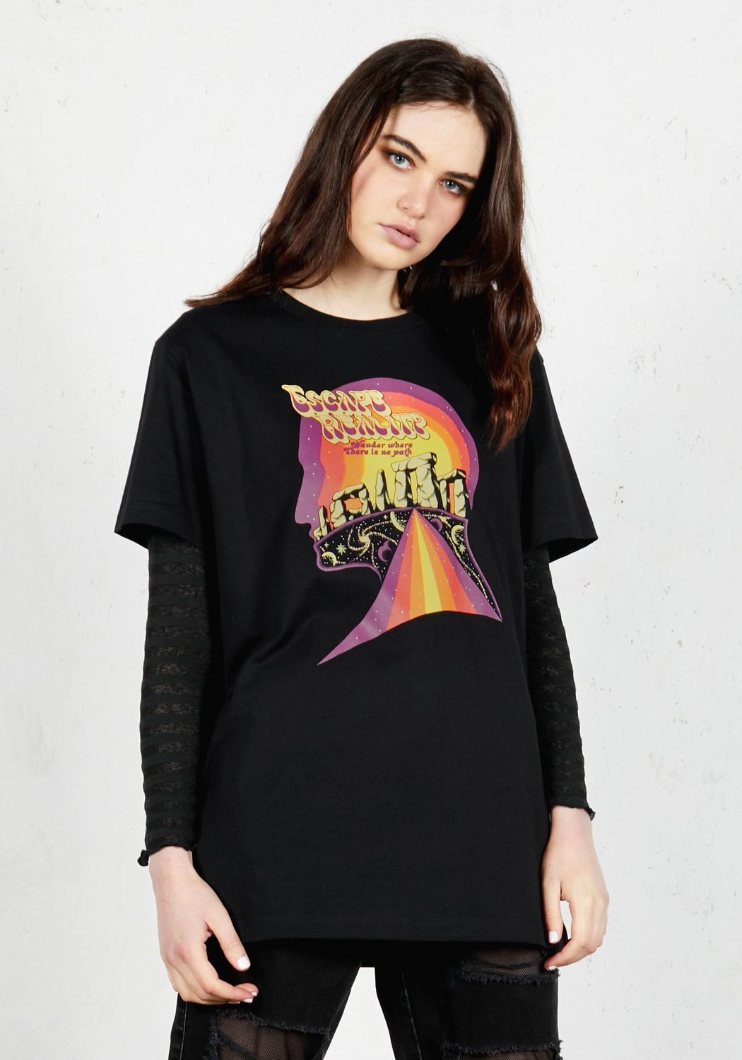 Vintage Graphic T-Shirt with 'Escape Reality' Print | Unisex Cotton Tee