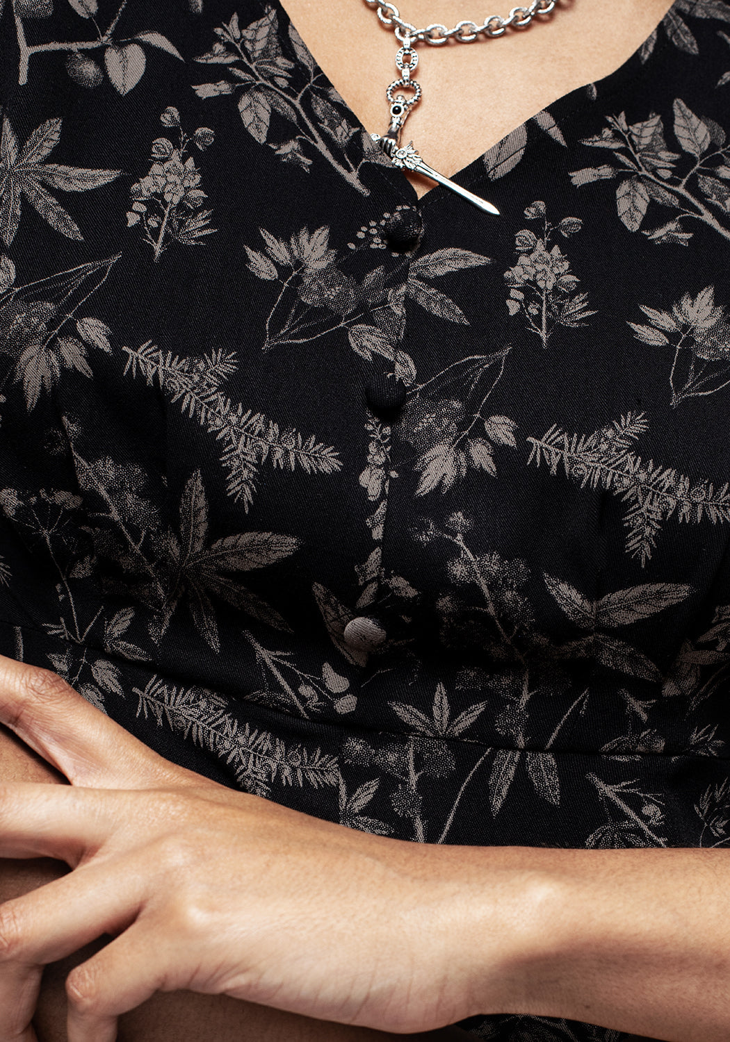 Black Poisonous Plants Midi Dress with V-Neck & Flowy Sleeves