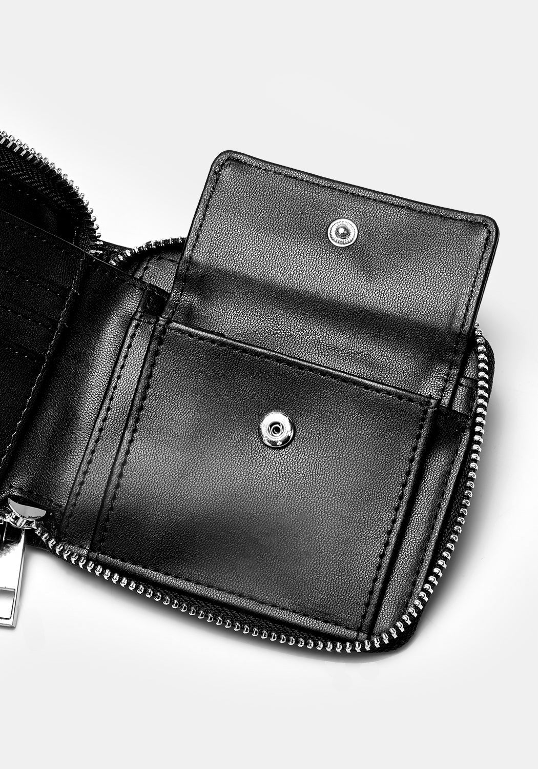Skull Design Faux Leather Zip-Around Wallet | DIS WALLET
