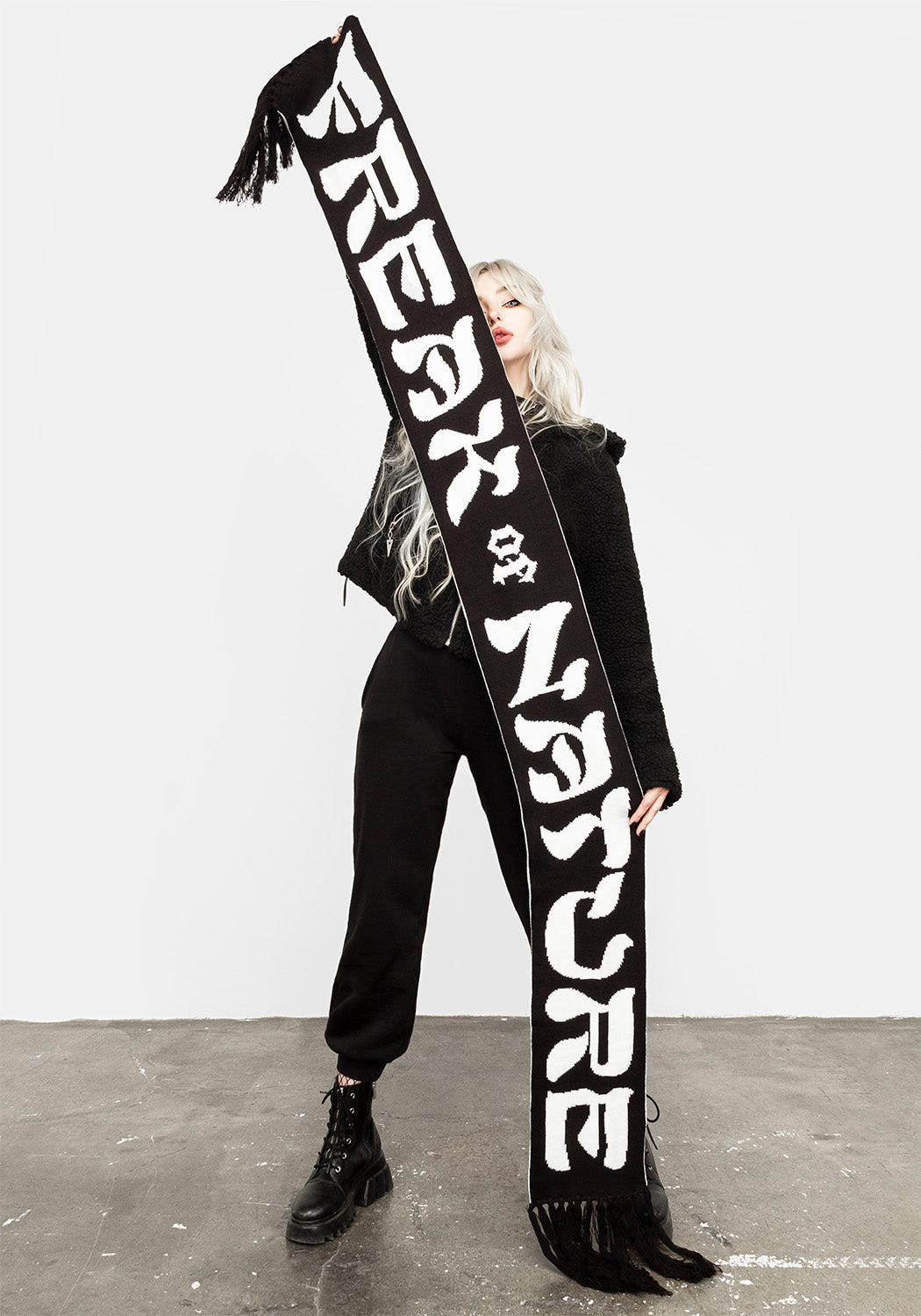 Chunky Black & White Football Scarf - Freak of Nature Design | Reversible Cotton-Blend