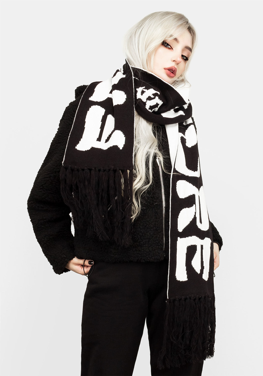 Chunky Black & White Football Scarf - Freak of Nature Design | Reversible Cotton-Blend
