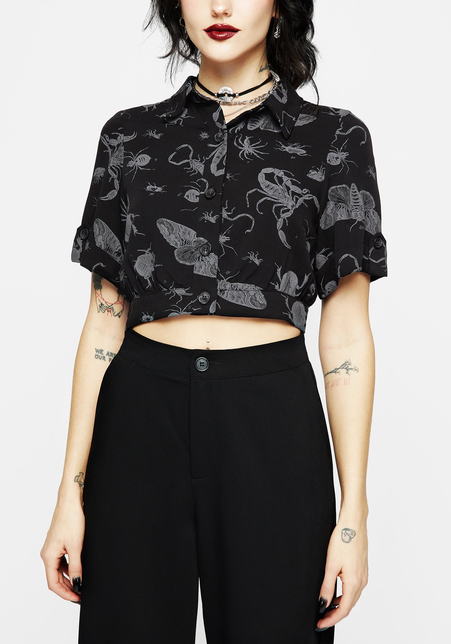 Black Bug Print Crop Shirt - Short Sleeve Button-Up Top | Parasite Bugs