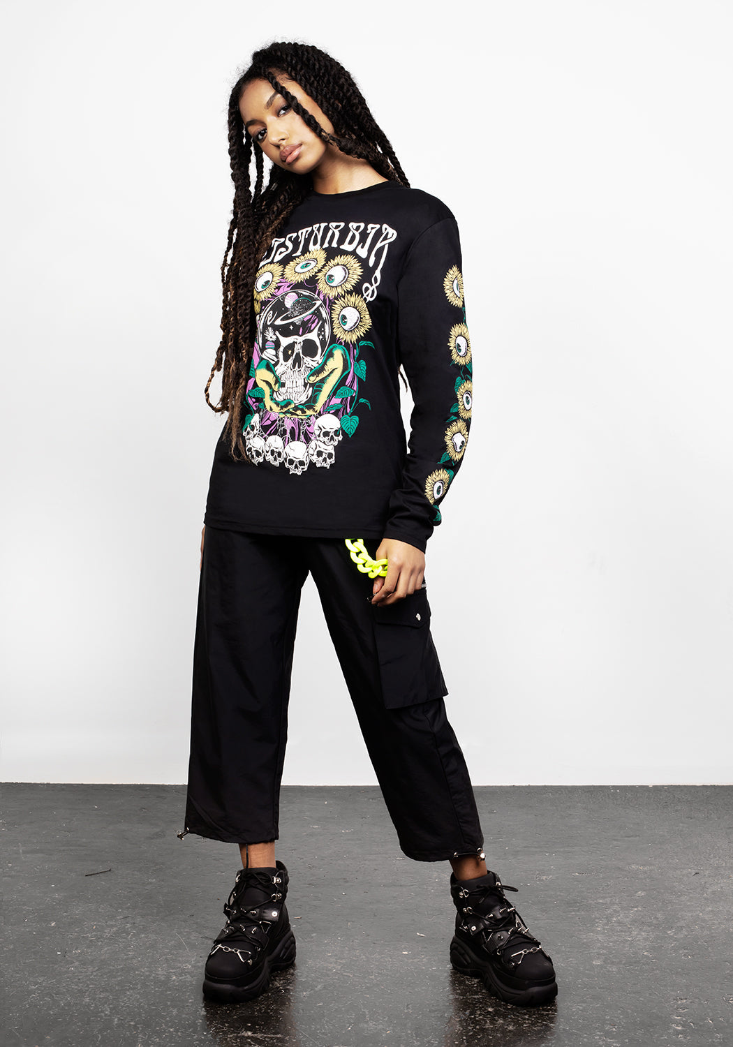 Black Graphic Long Sleeve T-Shirt with Skullflower Print | PALMS