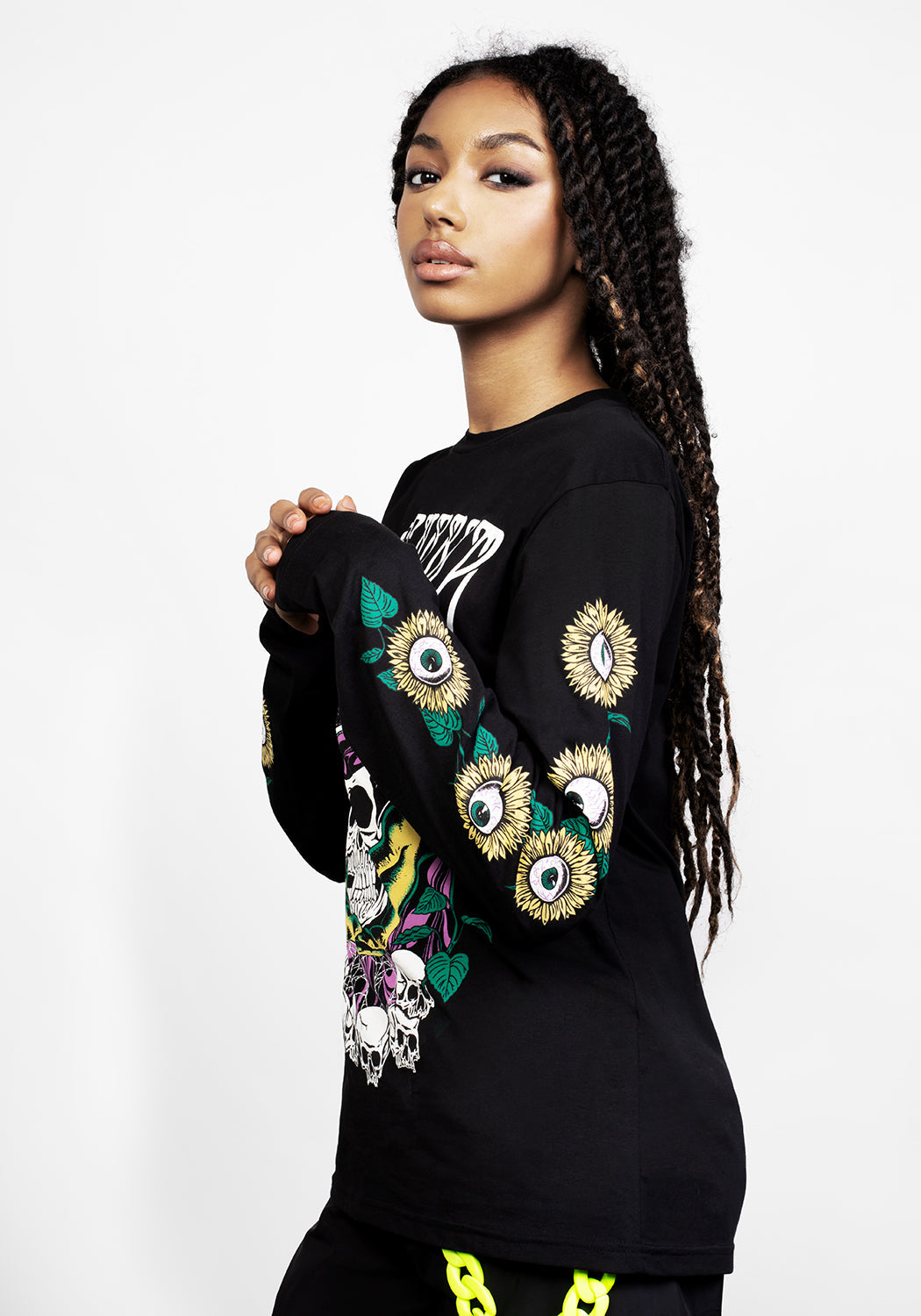 Black Graphic Long Sleeve T-Shirt with Skullflower Print | PALMS