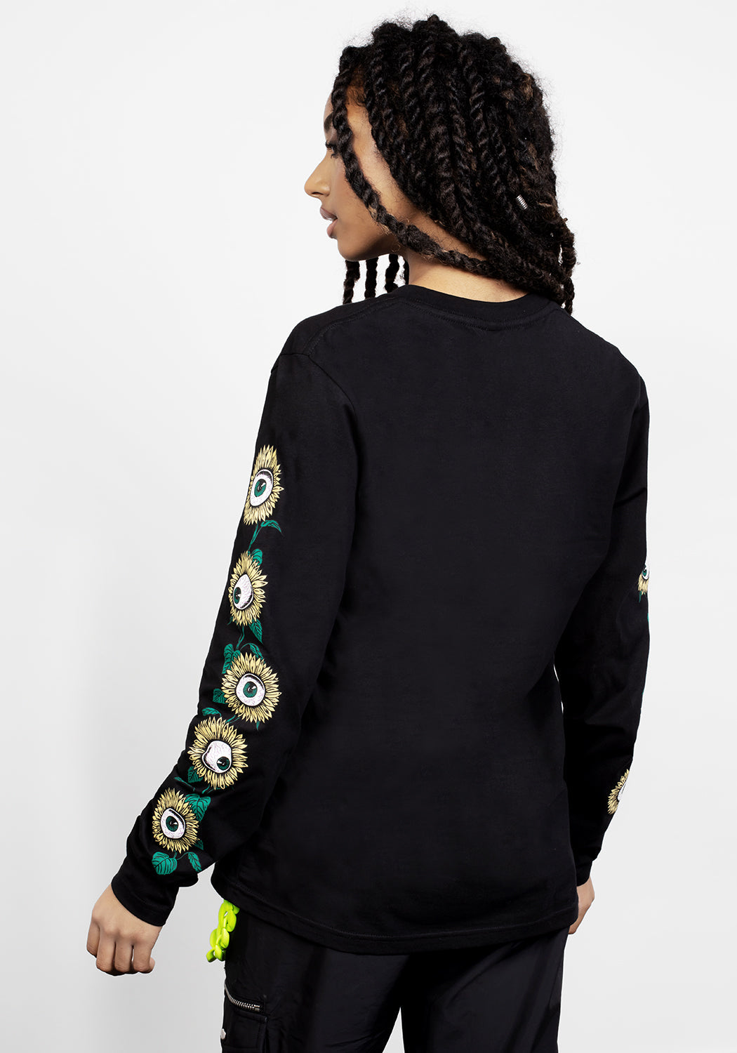 Black Graphic Long Sleeve T-Shirt with Skullflower Print | PALMS