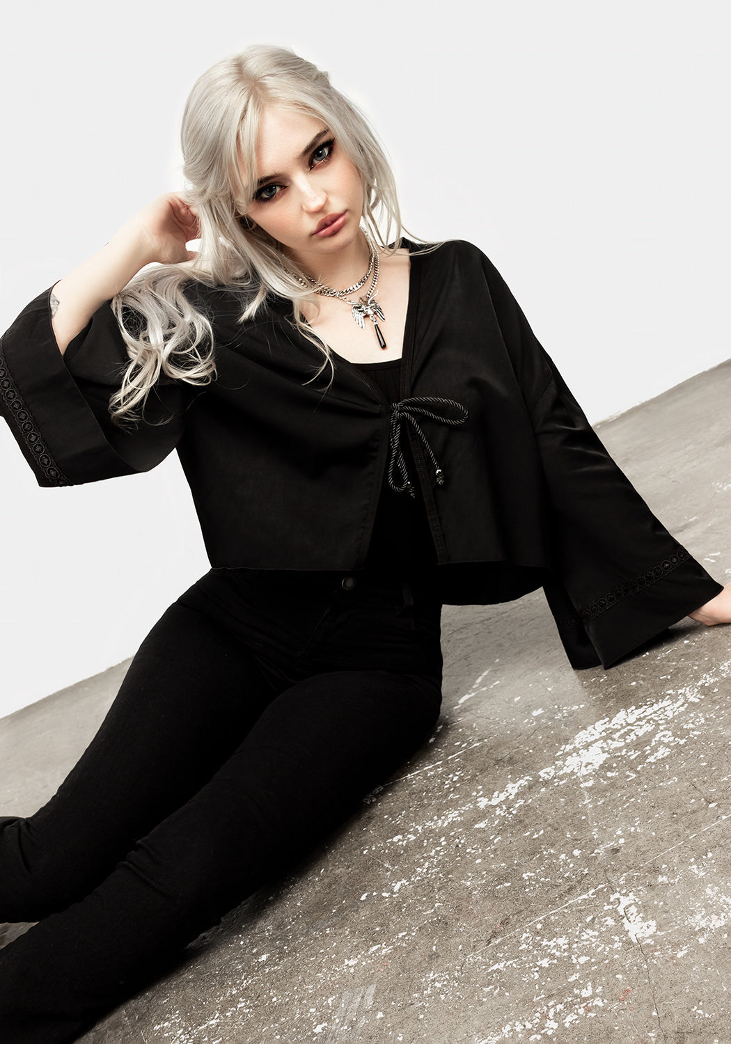 Embroidered Short Kimono with Loose Fit & Rope Tie | Alchemy