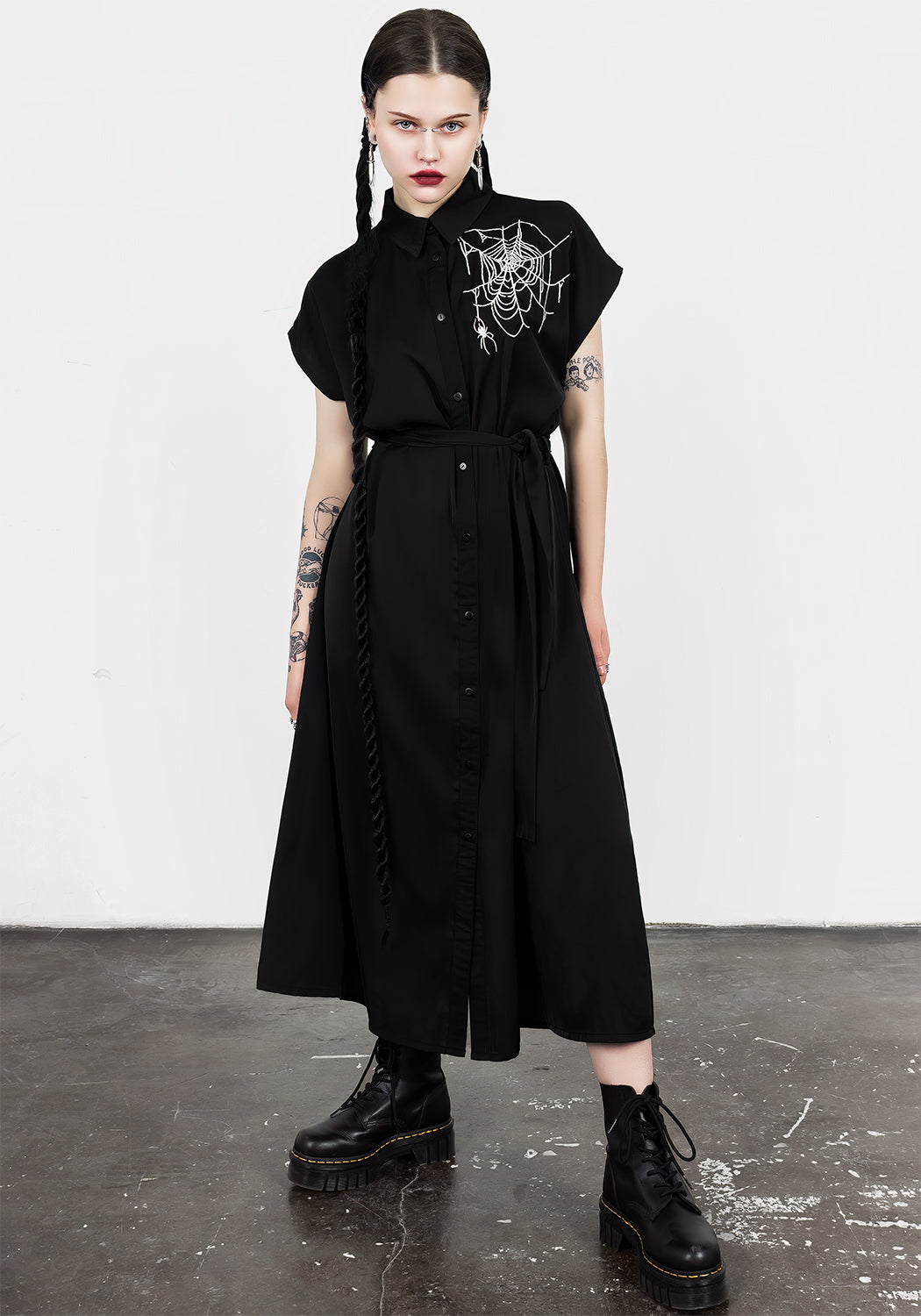 Black Relaxed Midi Shirt Dress with Spider Embroidery | Widow