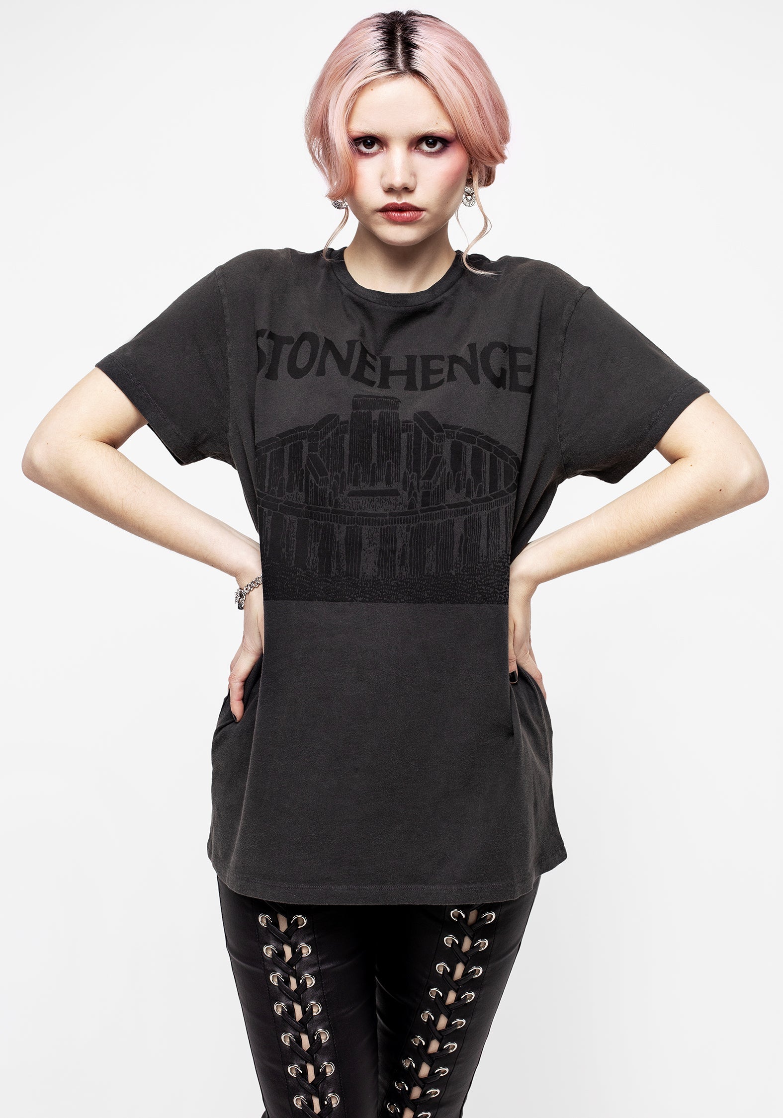 Acid Washed Graphic Print T-Shirt - Stonehenge Design | Henge