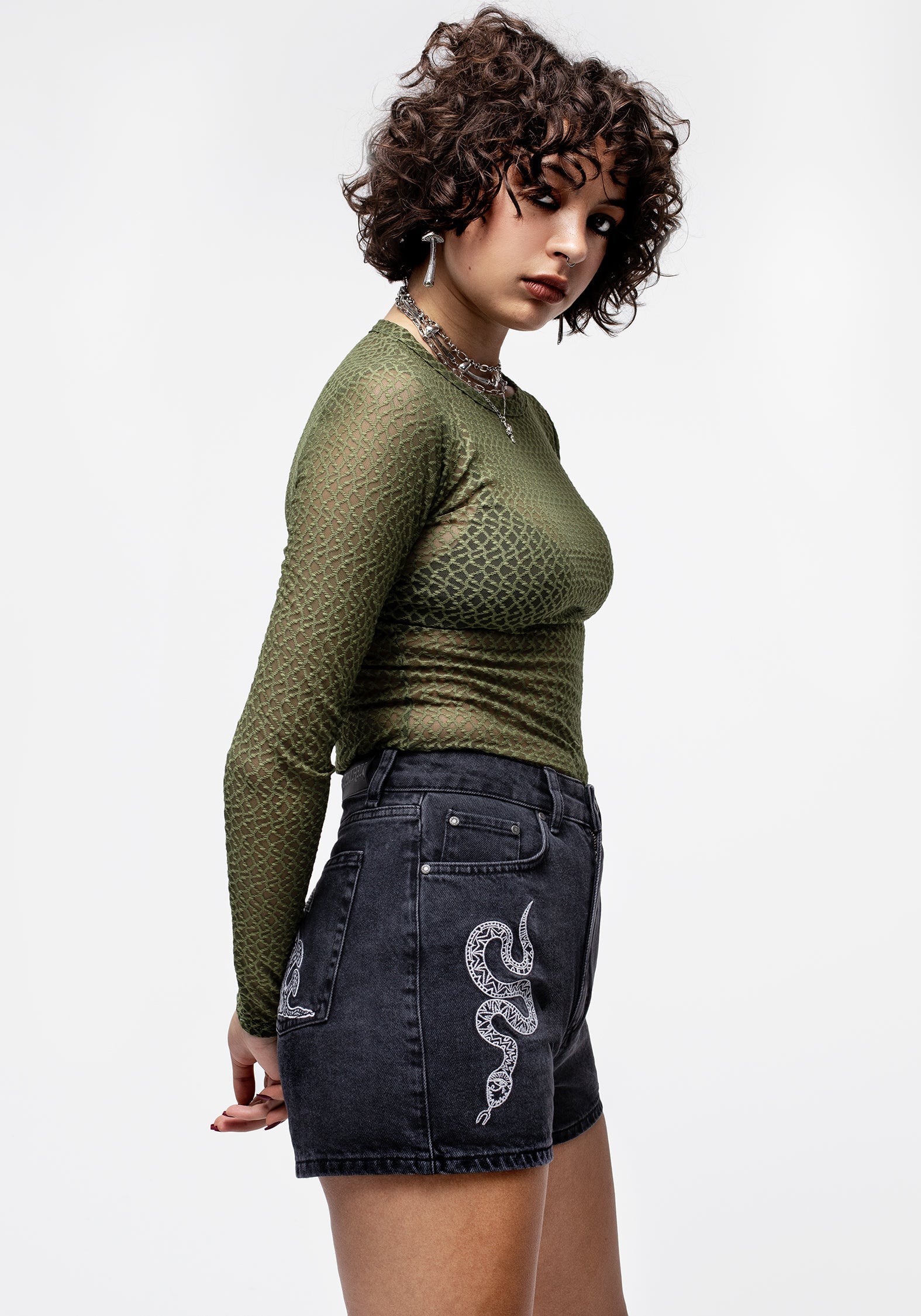 High-Waisted Embroidered Denim Mom Shorts with Snake & Mushroom Design | Eden