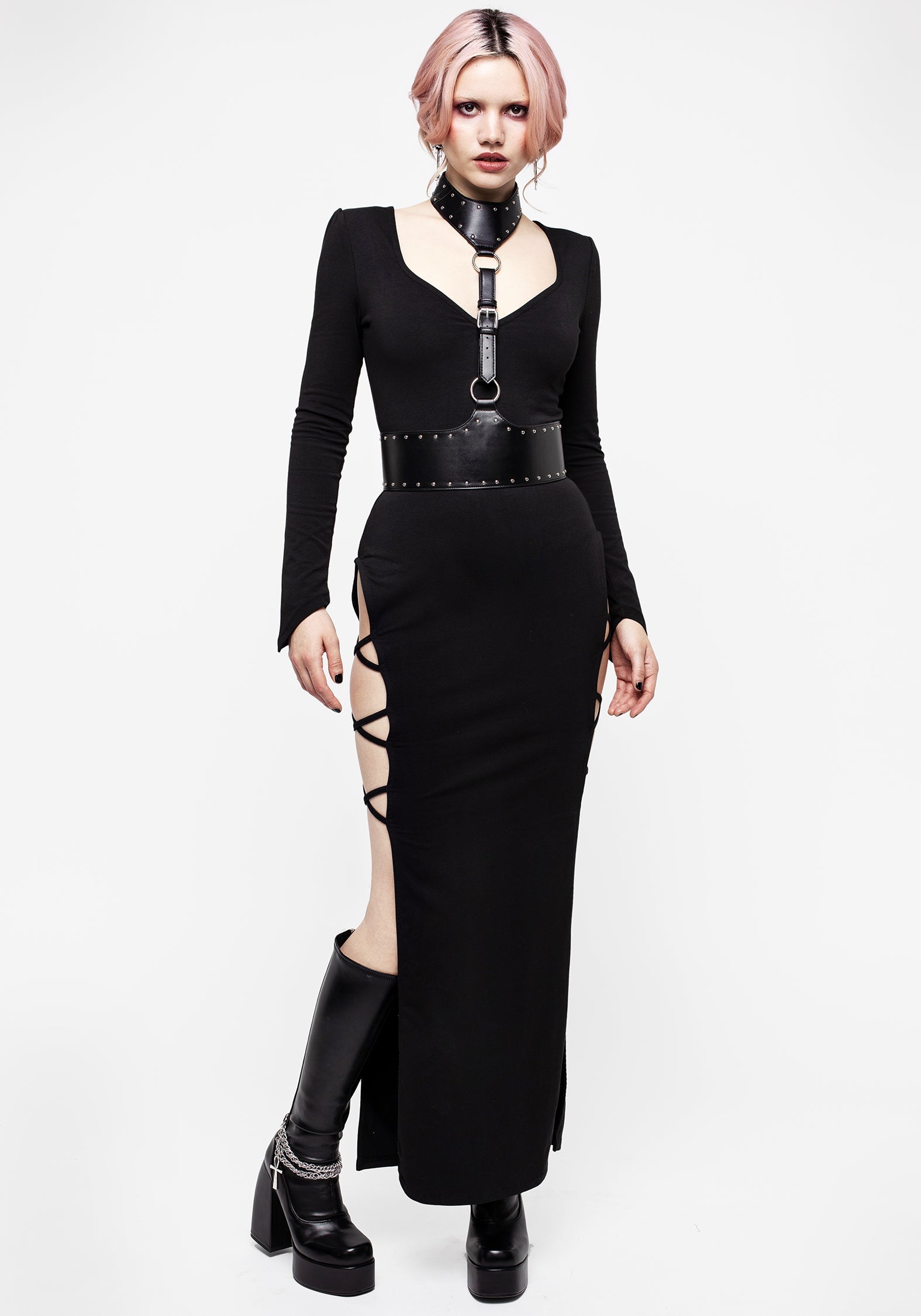 Black Cut-Out Maxi Dress with Sweetheart Neckline | Duchess