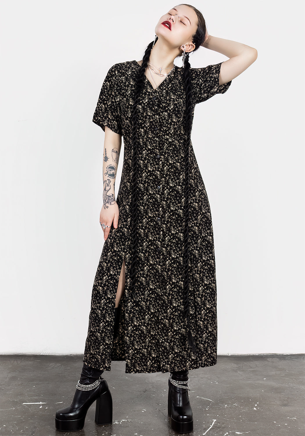 Black Rose Print Button Down Dress with V-Neck & Splits | Gardenia