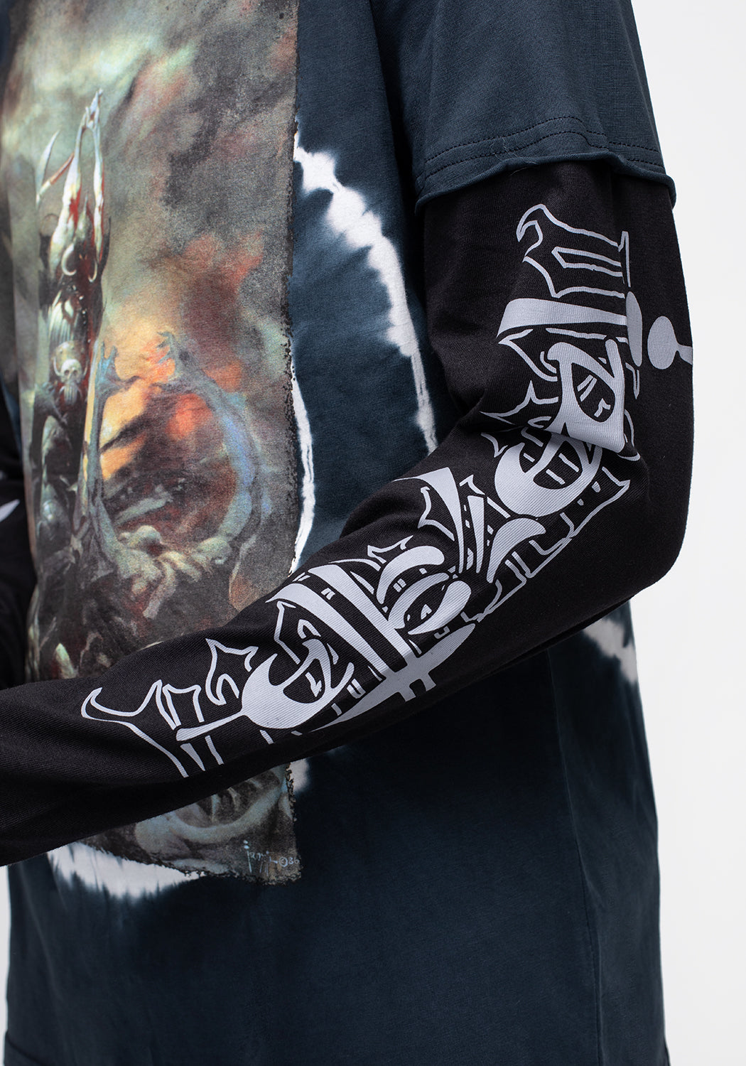 Frank Frazetta Death Dealer 2 Graphic Long Sleeve T-Shirt | Disturbia