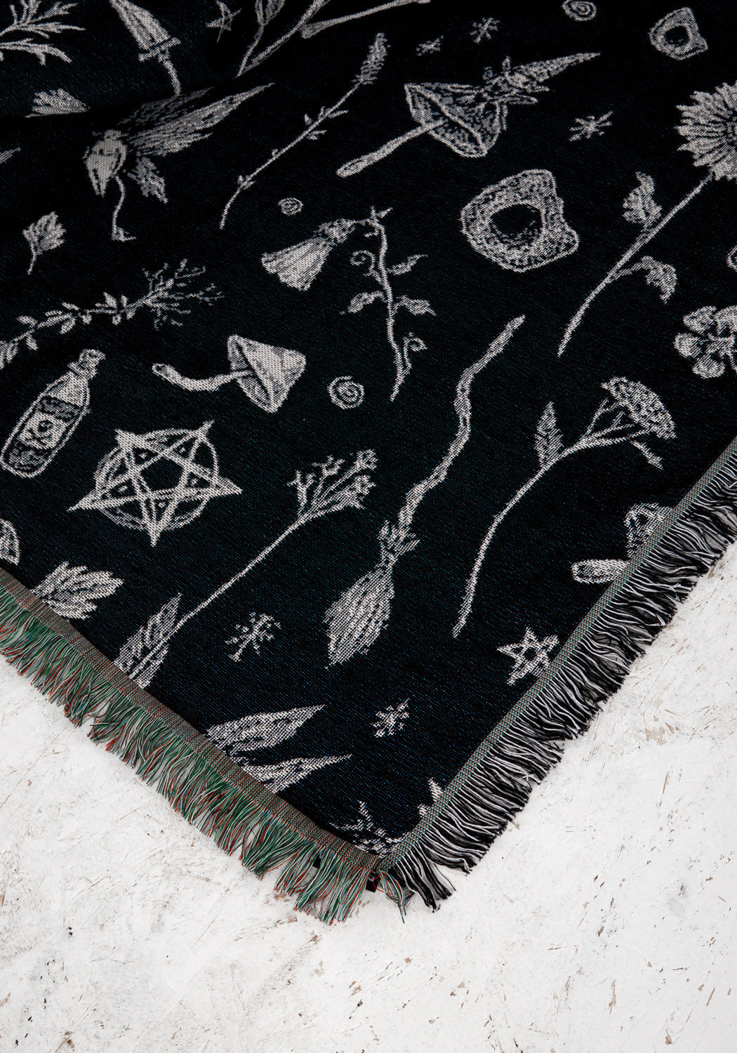 Witchy Woven Cotton Blanket with Floral Design | Hedgewitch Throw