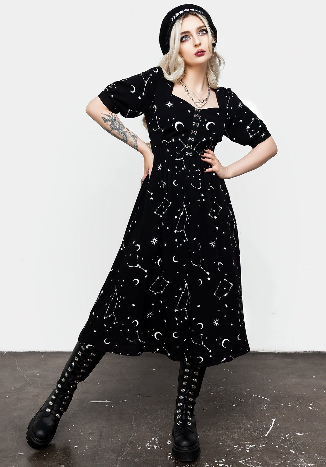 Black Star Print Sweetheart Midi Dress with Puff Sleeves | Silver Celestial