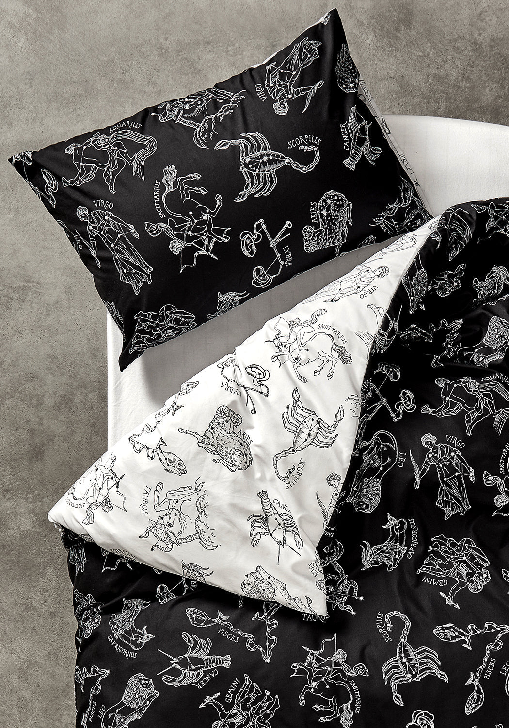 Zodiac Reversible Bedding Set - Single Size | Black & White Microfibre