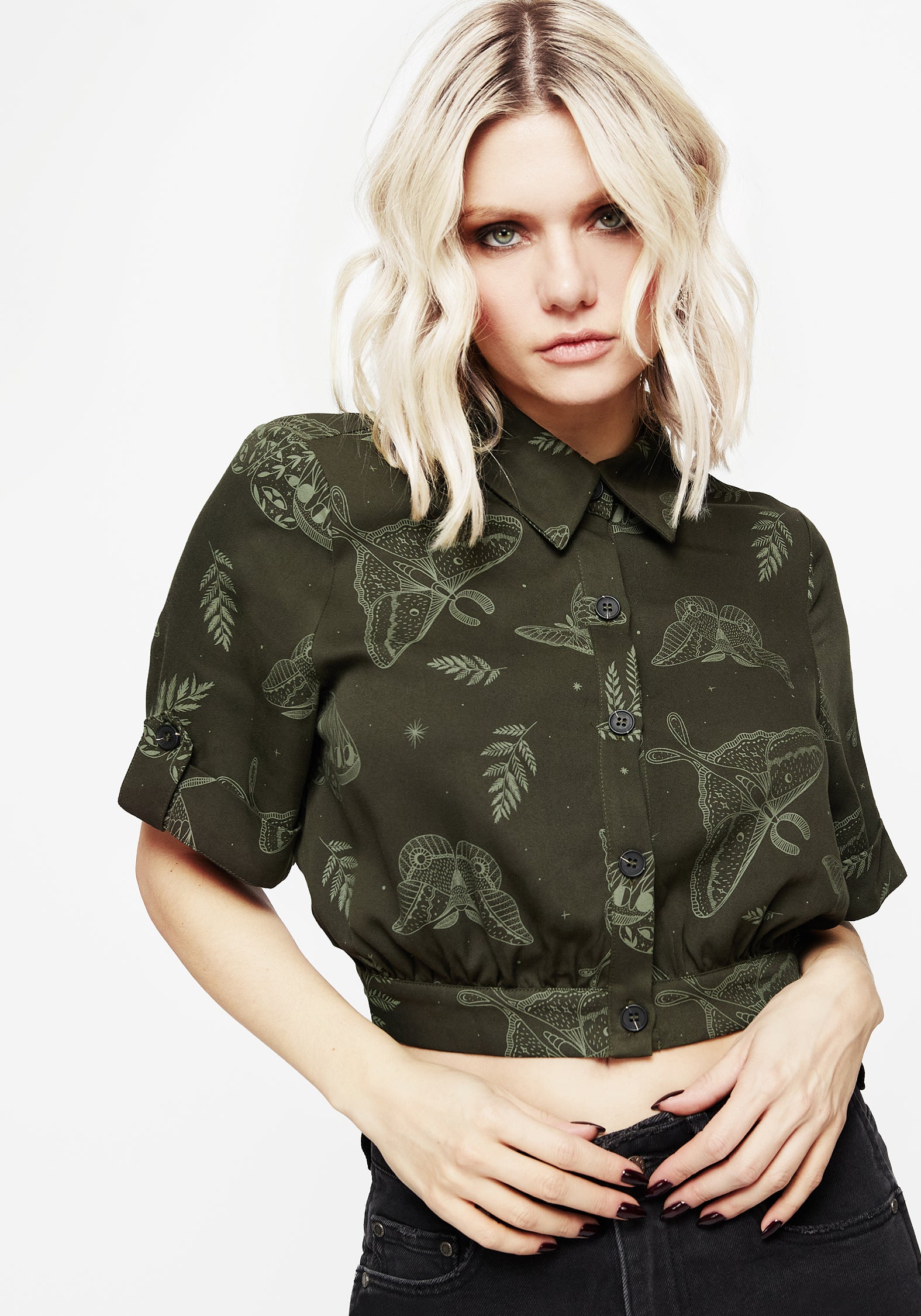 Green Moth Print Crop Shirt | 100% Ecovero Viscose