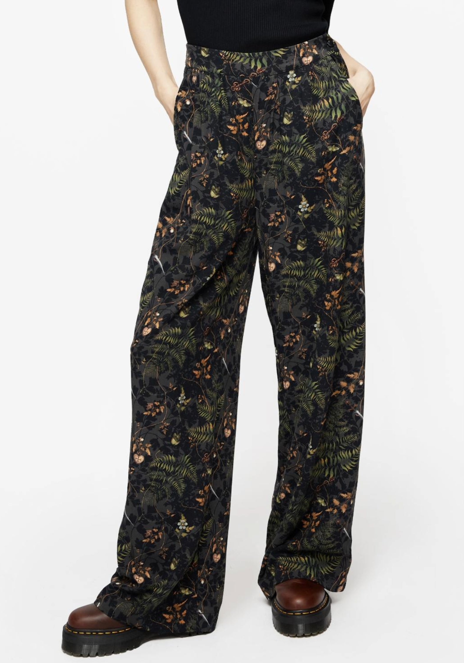 Fern Print Wide Leg Trousers with Elastic Waistband & Pockets
