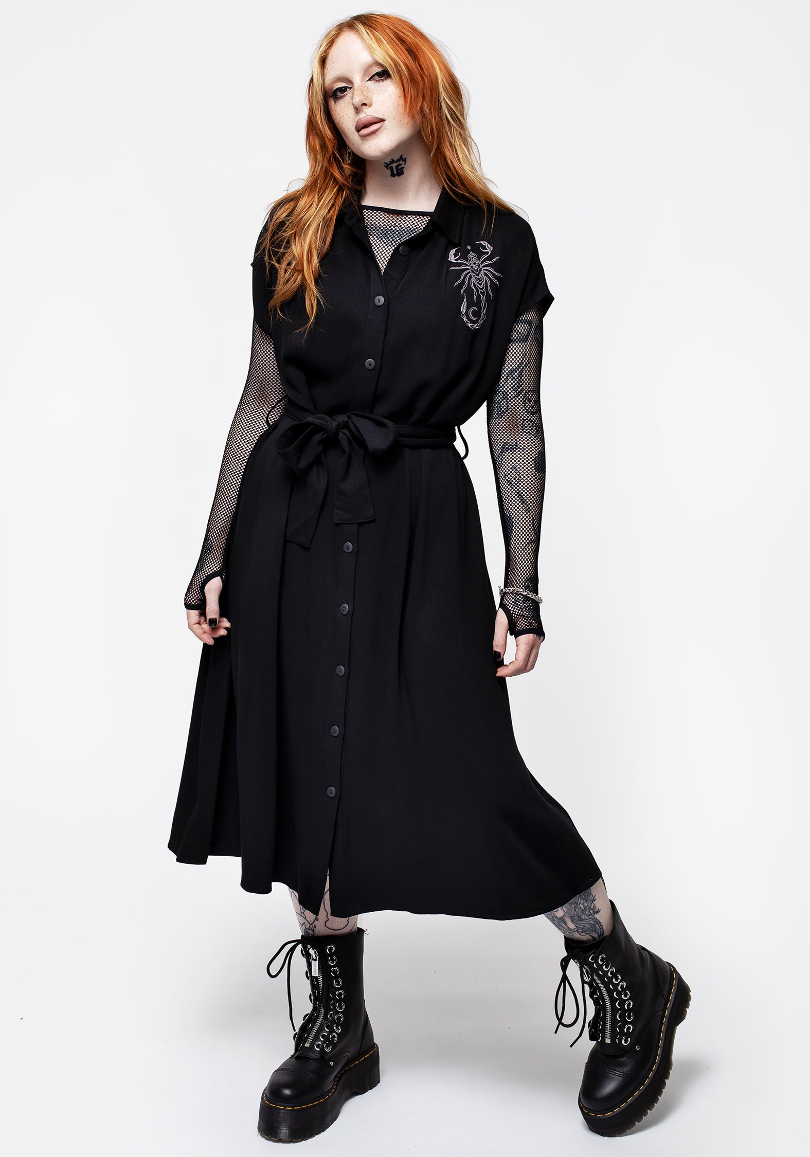 Black Embroidered Collared Midi Dress with Belt | Serket Relaxed Fit