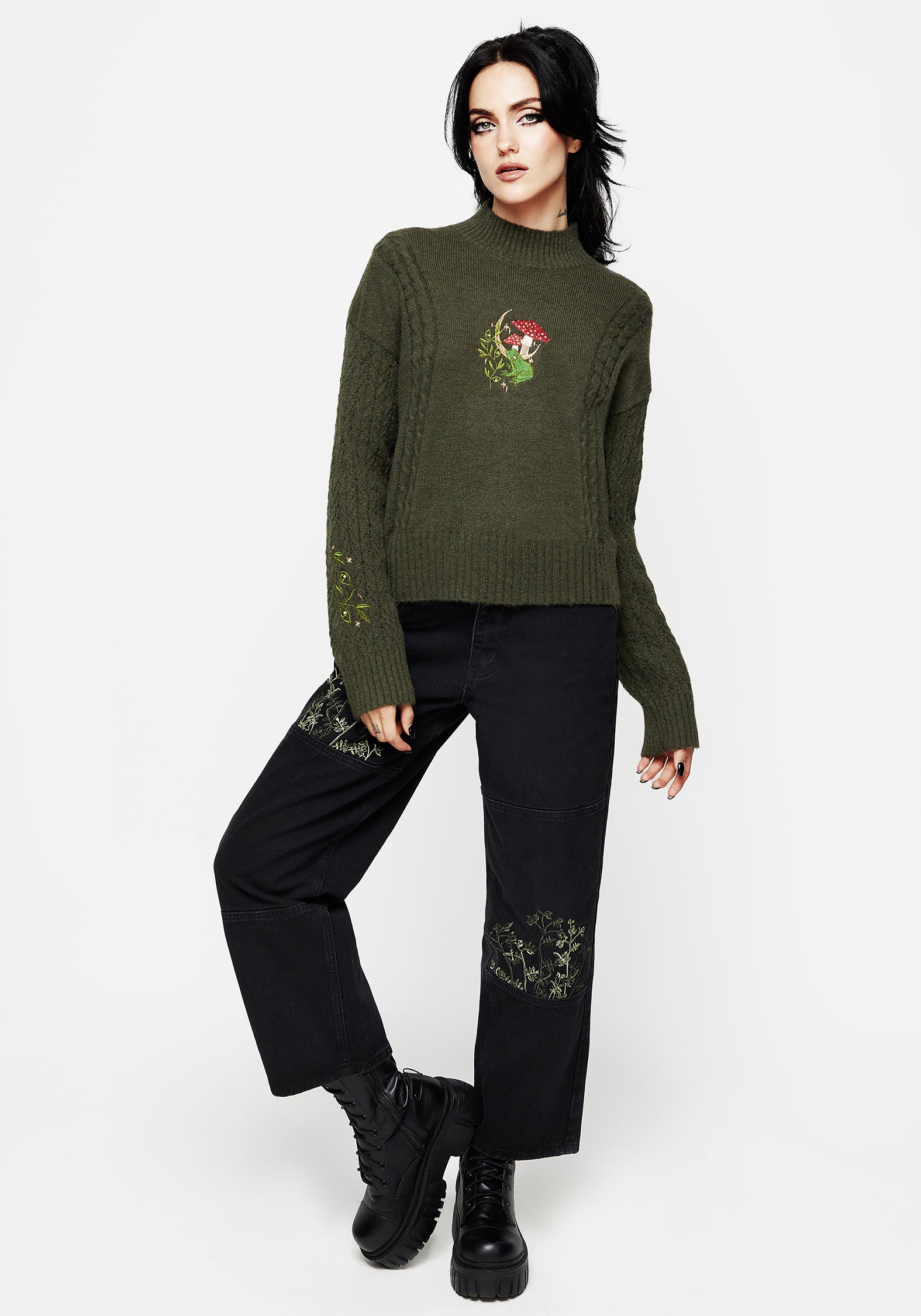 Embroidered Cable Knit Sweater with Frog & Mushroom Design | Swamplife