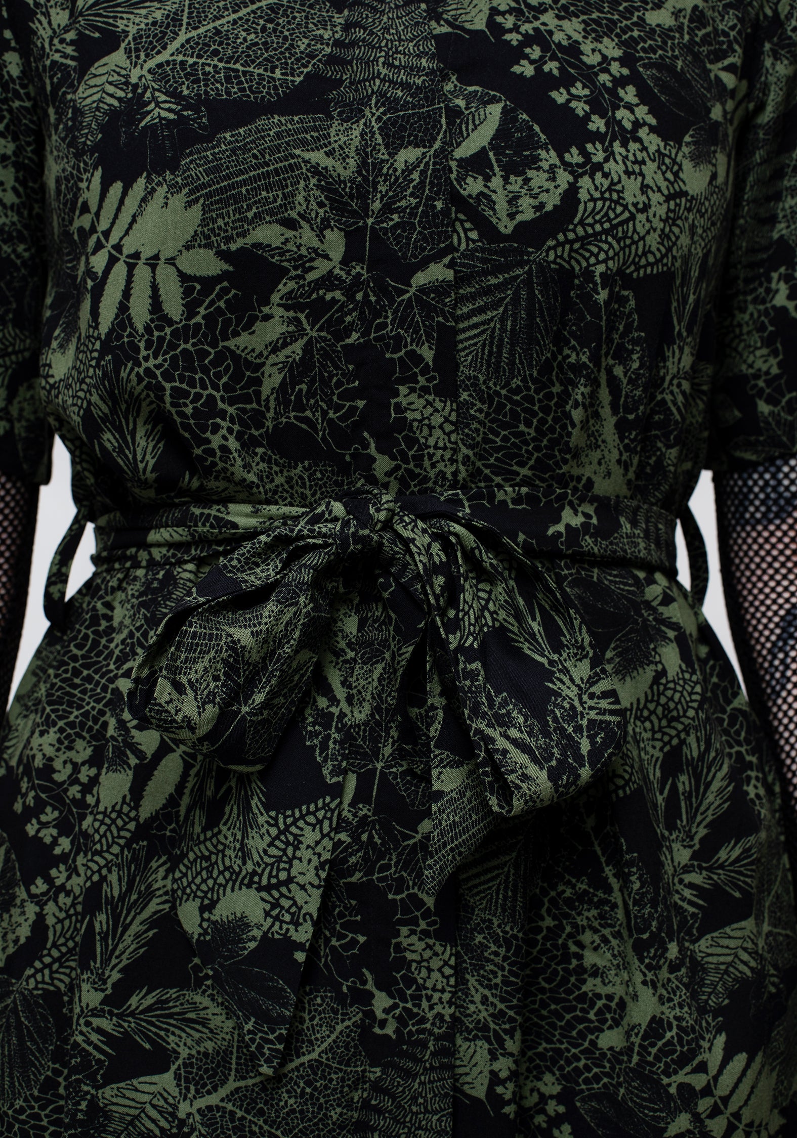 Black & Green Leaf Print Mini Shirt Dress | Daphne