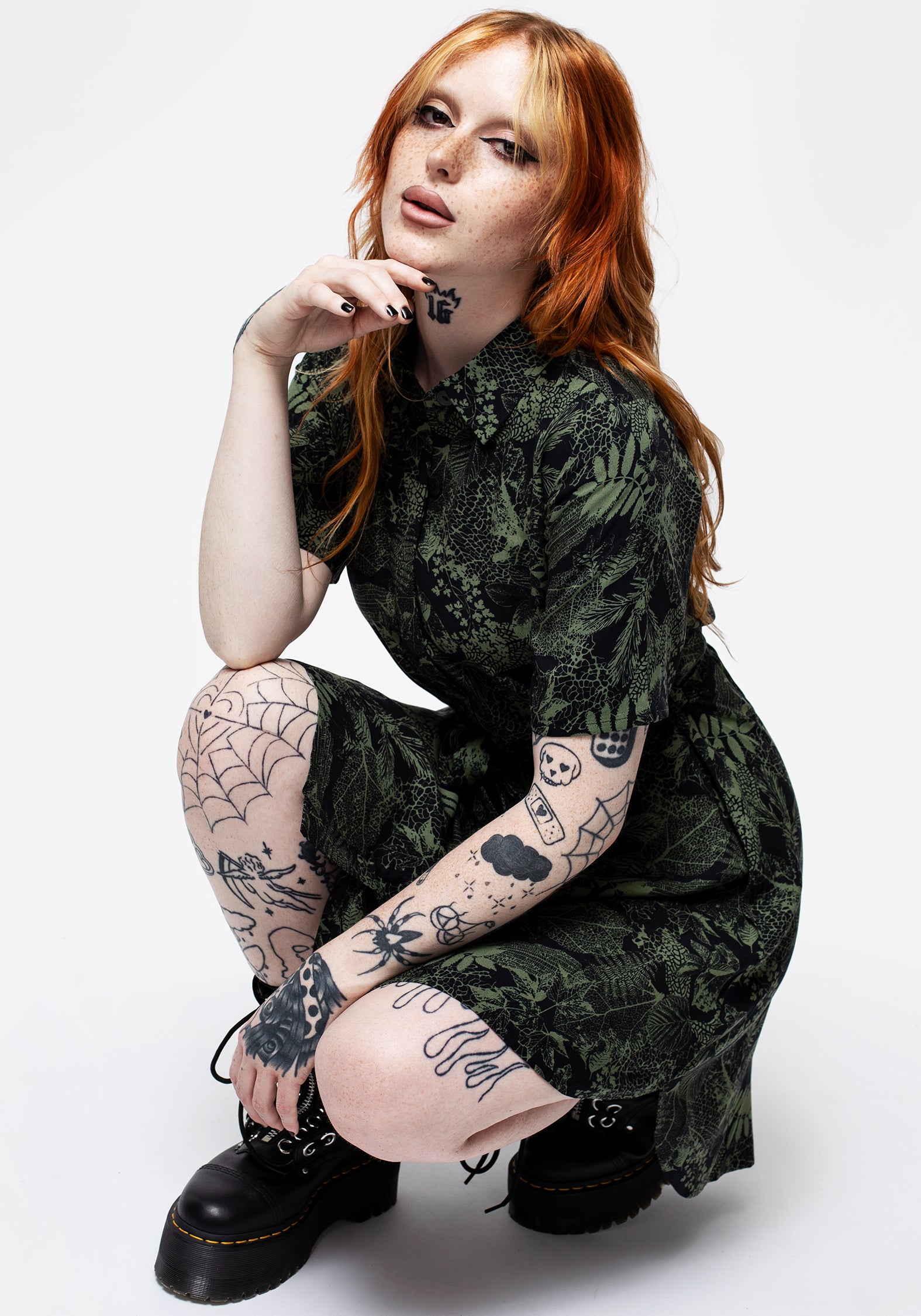 Black & Green Leaf Print Mini Shirt Dress | Daphne