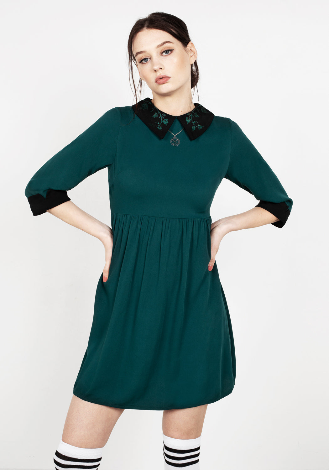 60s Mod Mini Dress with Ivy Embroidery & Peter Pan Collar