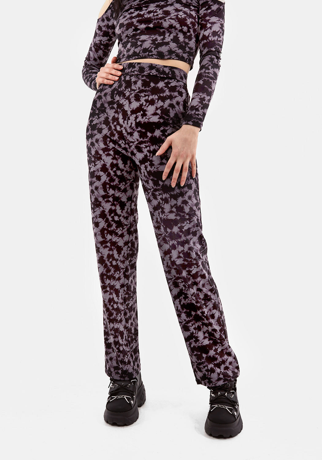 Stretchy Jersey Flare Trousers with Wide Waist | Sancta Premium