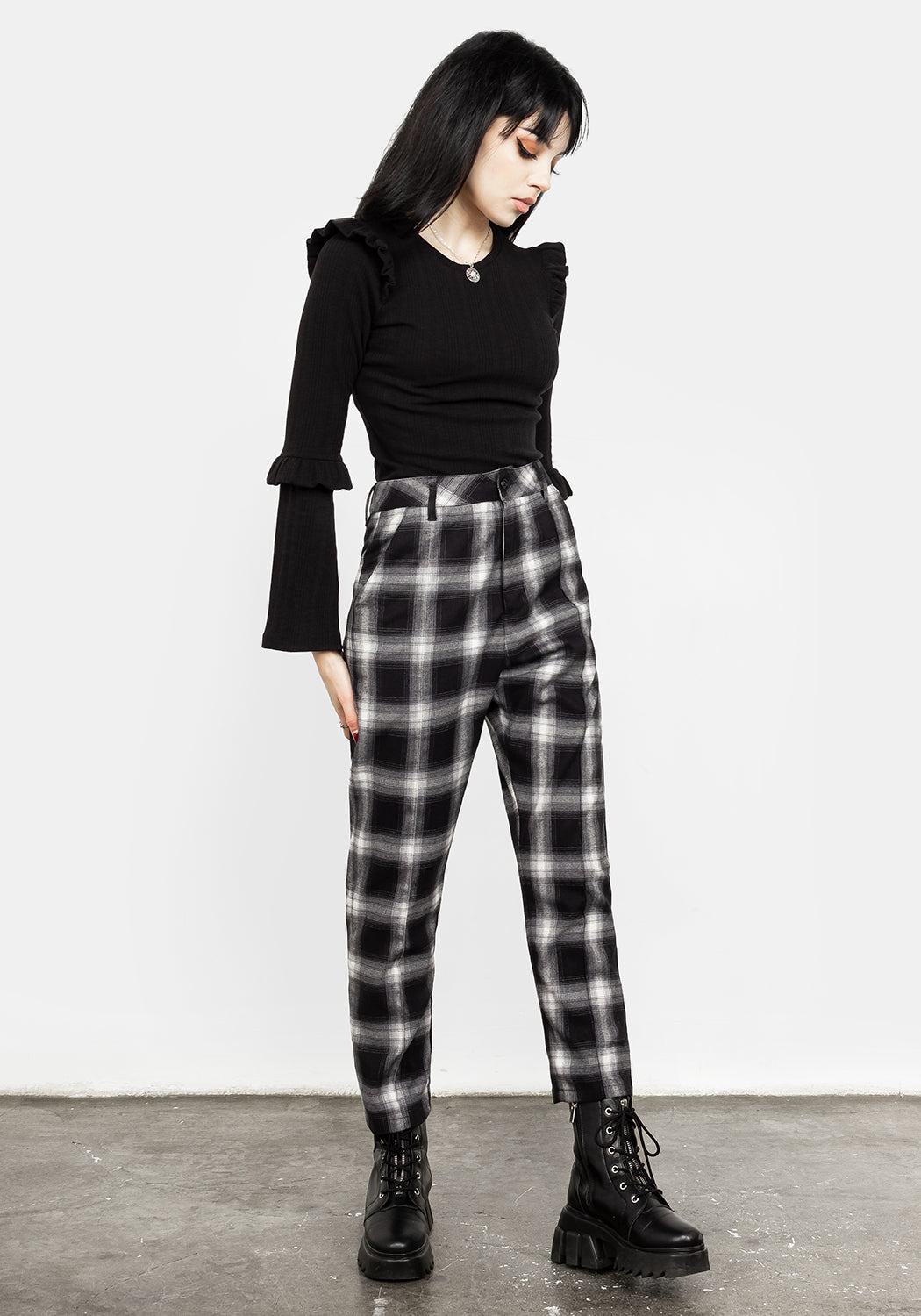 Tapered Crop Trousers with Check Fabric & Side Pockets | Lizzy