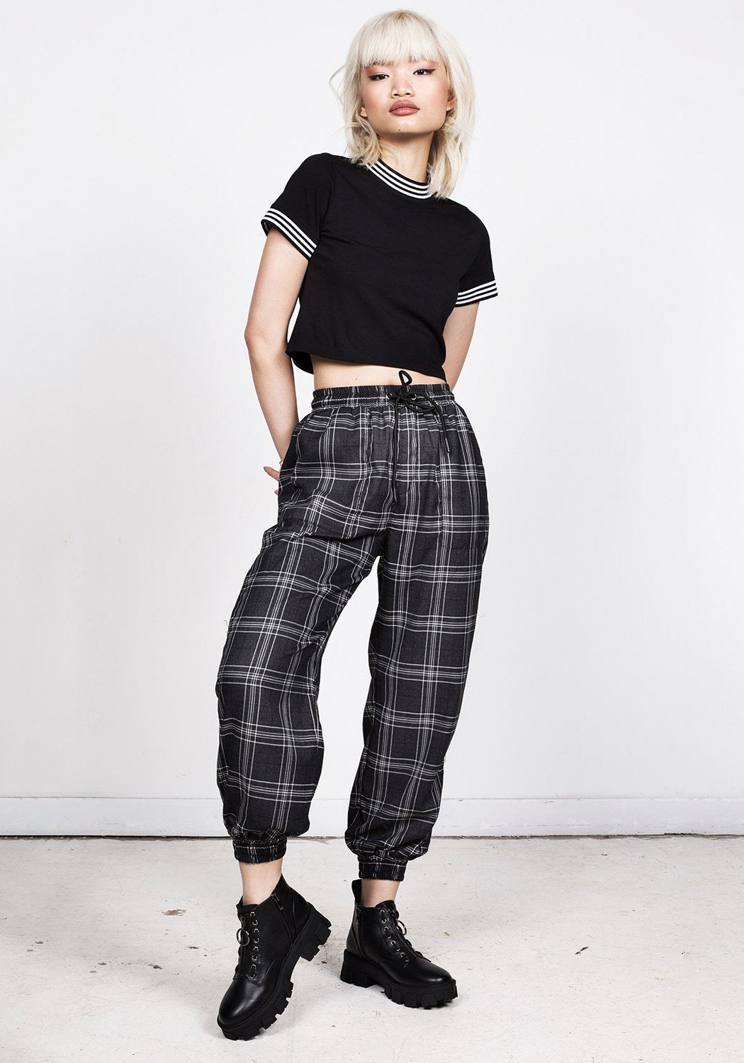 Lightweight Checked Sweatpants with Elastic Waist | Gonzo