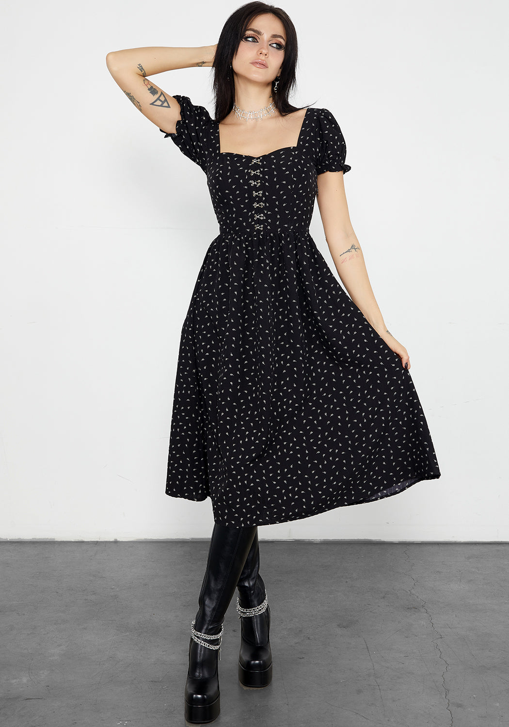 Black Floral Print Midi Dress with Puff Sleeves | Mortem