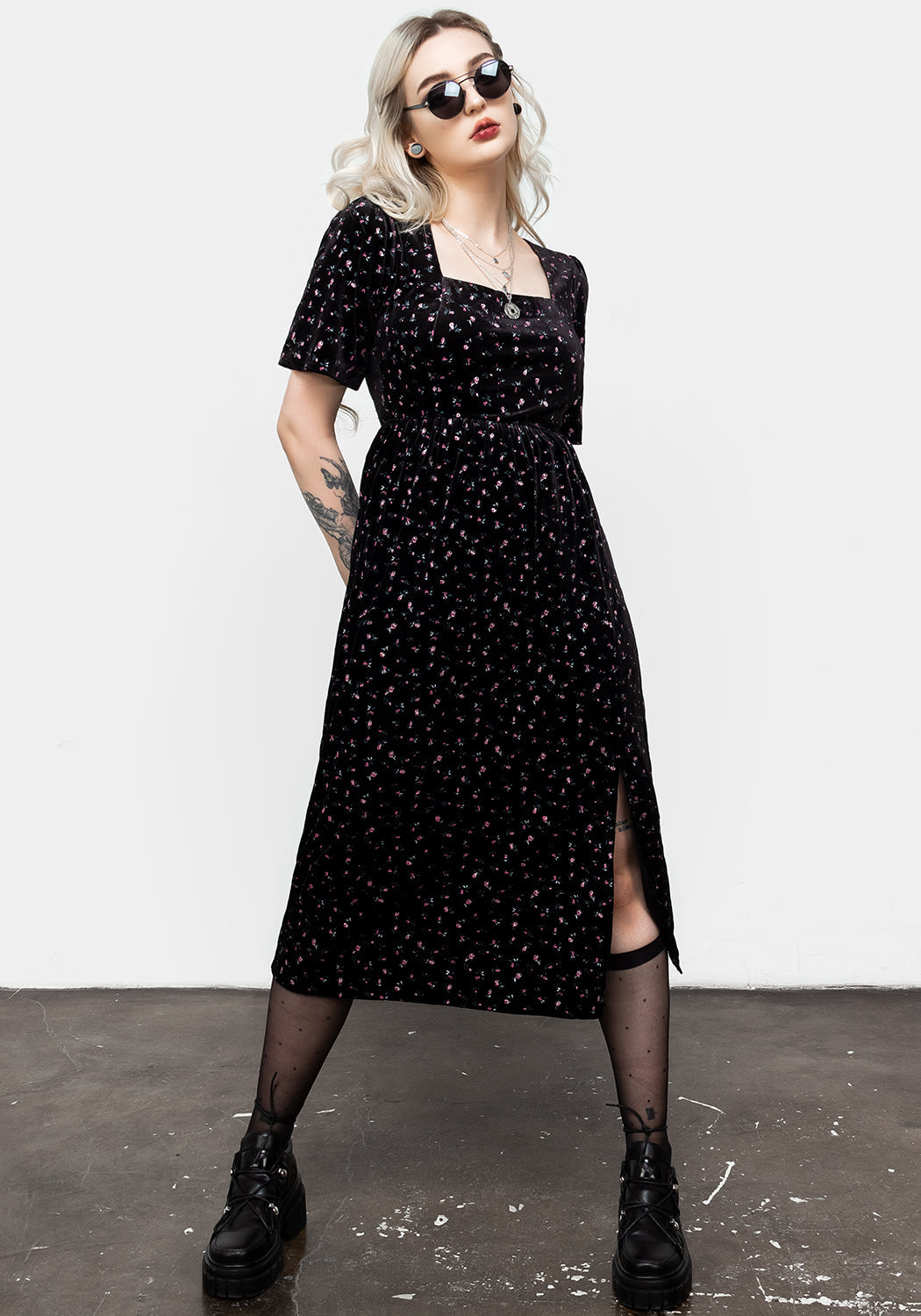 Black Velvet Floral Midi Dress with Lumbar Support | Woe