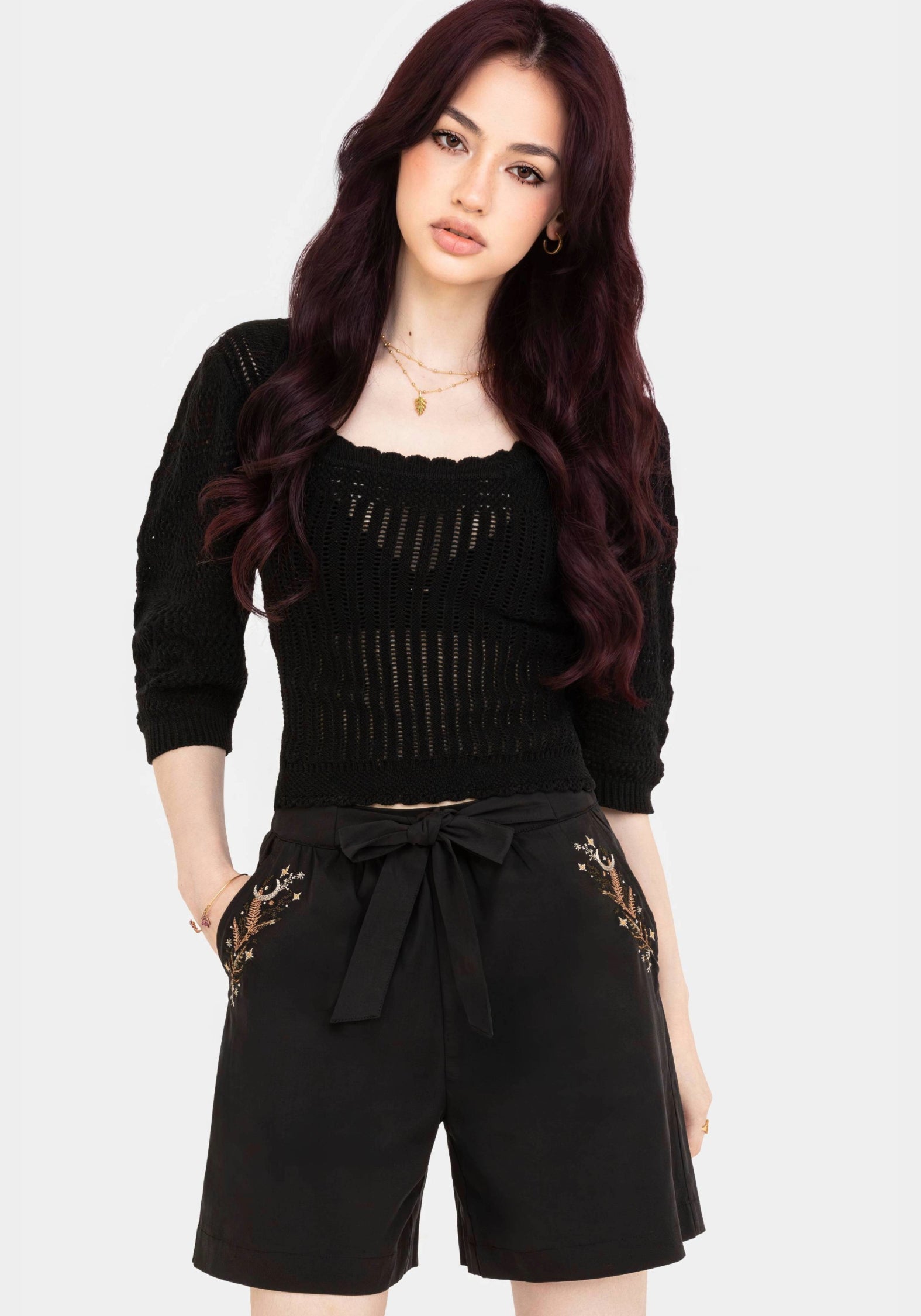 Embroidered Wide Leg Shorts with Belt | Abellona