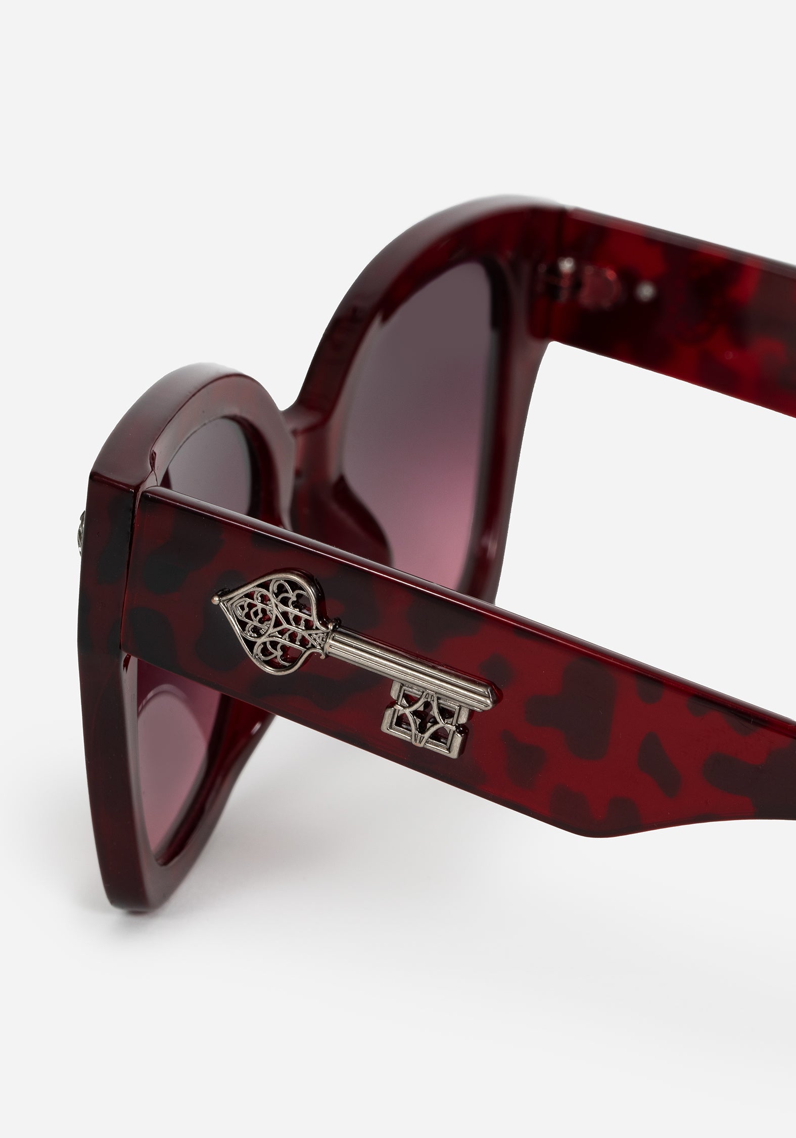 Red Tortoiseshell Gothic Key Sunglasses with UV Protection | Claustrum