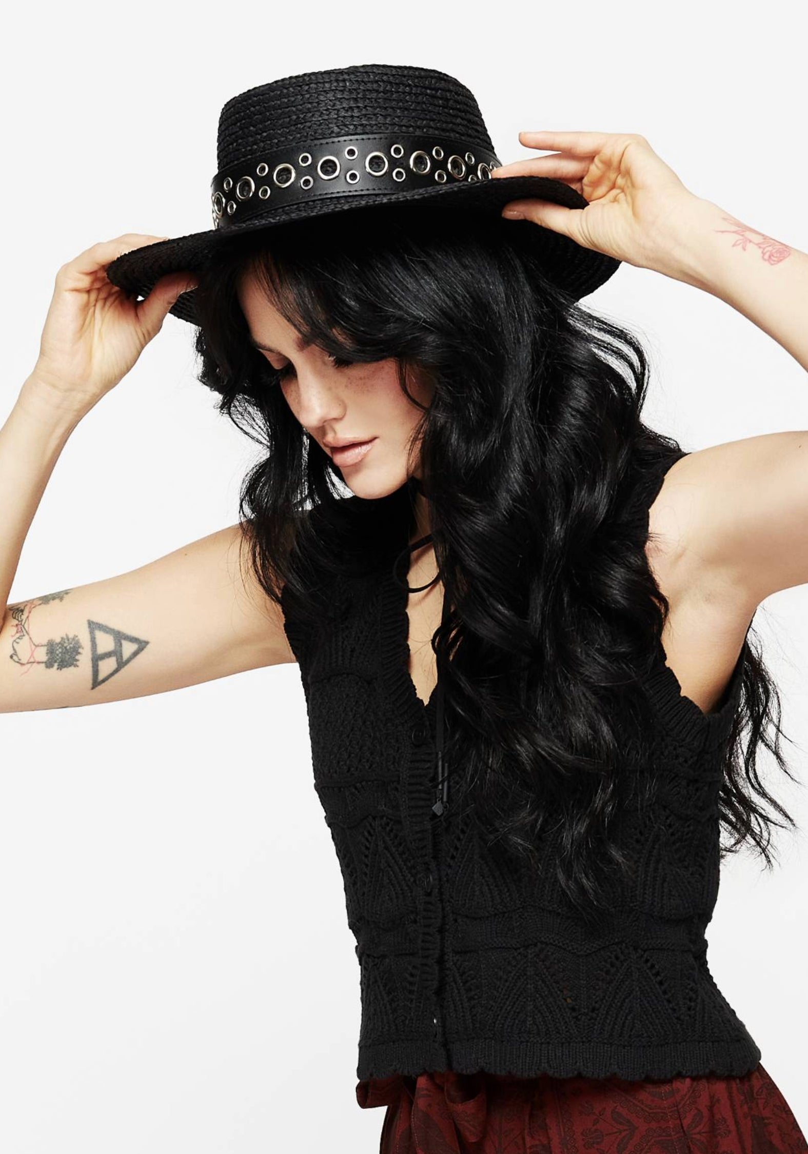 Belted Raffia Sun Hat with Eyelet Detail | Black Woven Wide Brim
