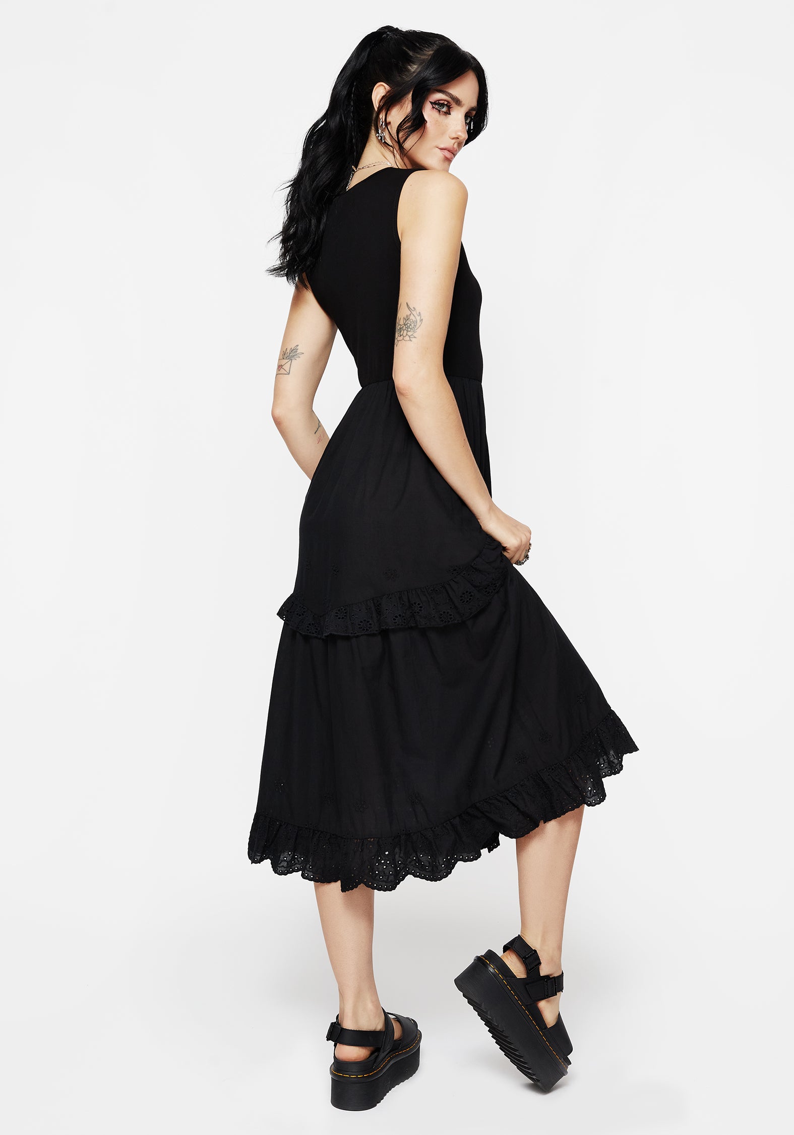 Black Embroidered Broderie Midi Dress with Rose Embroidery | Laveau