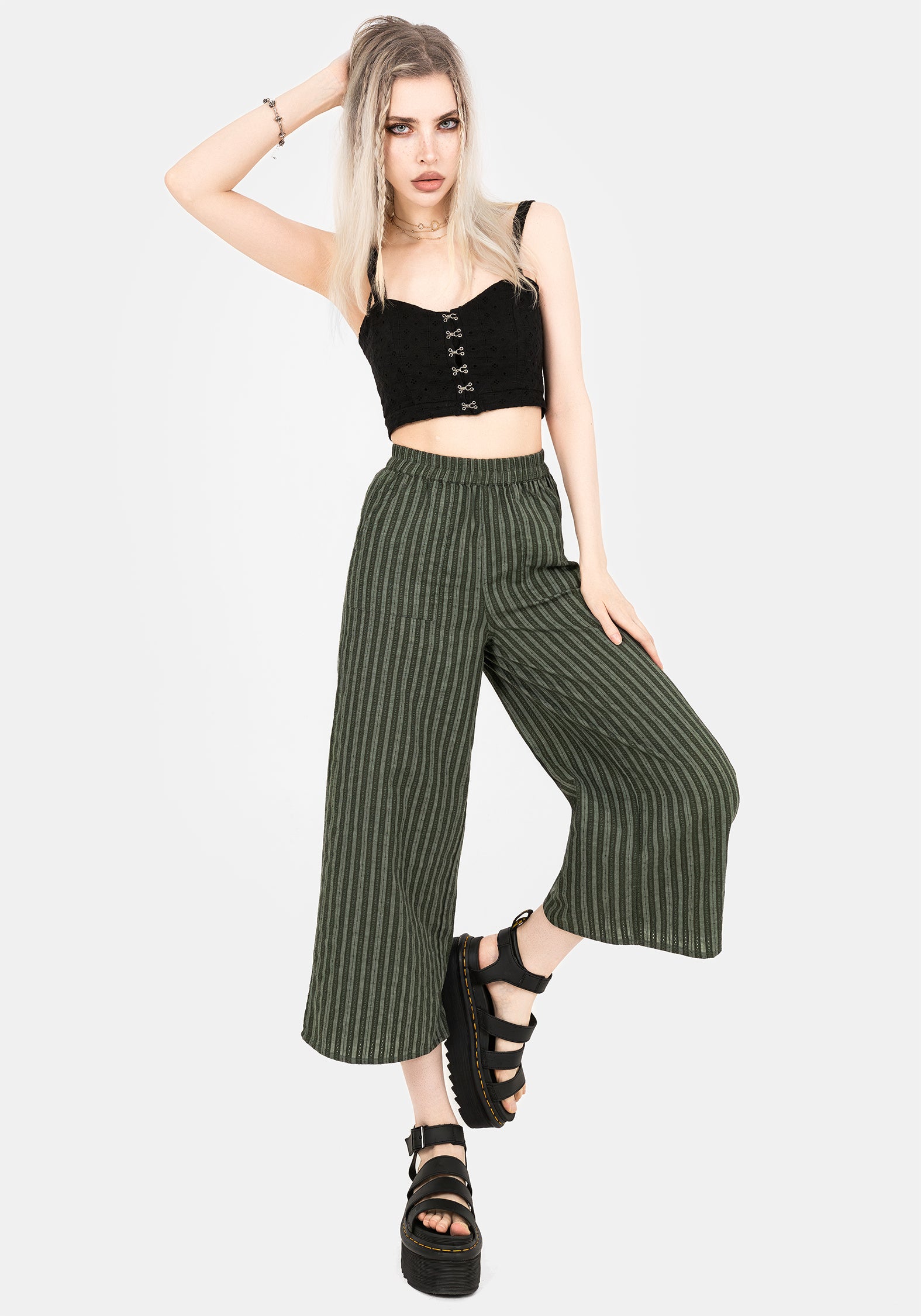 Green Striped Wide Leg Culottes - High Waisted with Pockets | Memorantia