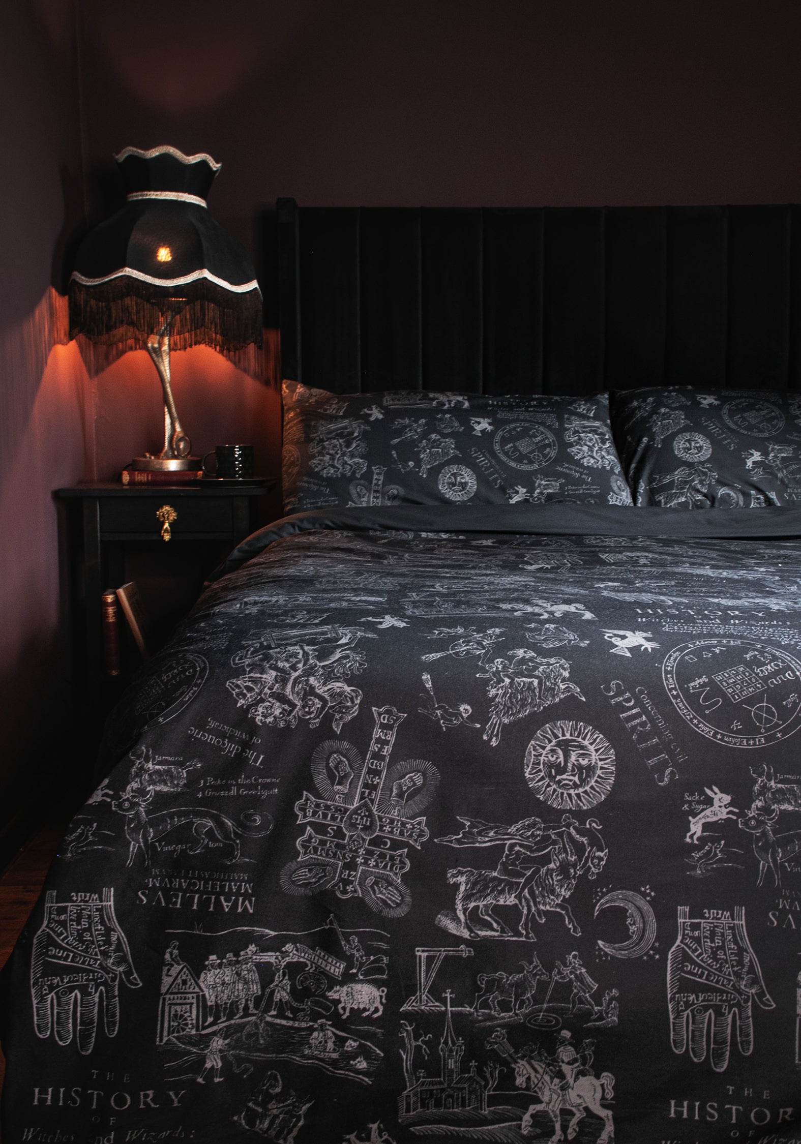 Gothic Woodcut Print Cotton Bedding Set - US Queen Size | Heresy