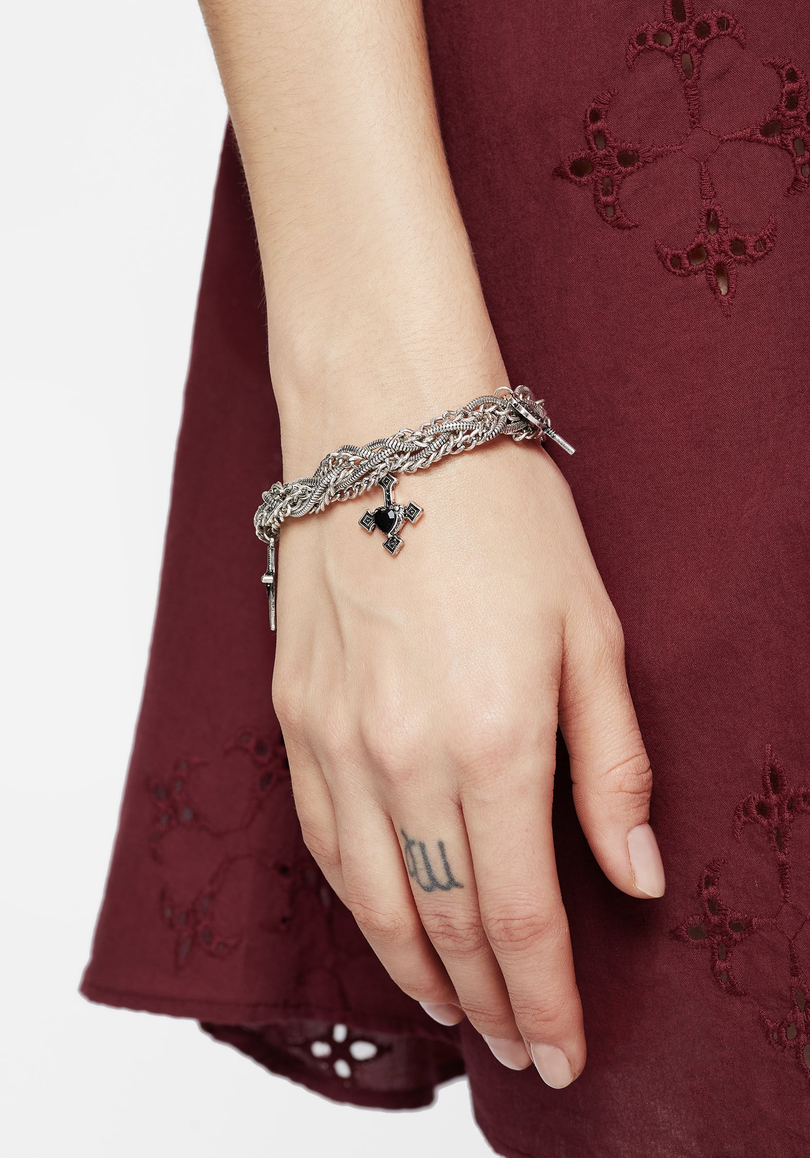 Silver Twisted Charm Bracelet with Swords & Hearts | Eilir Vintage