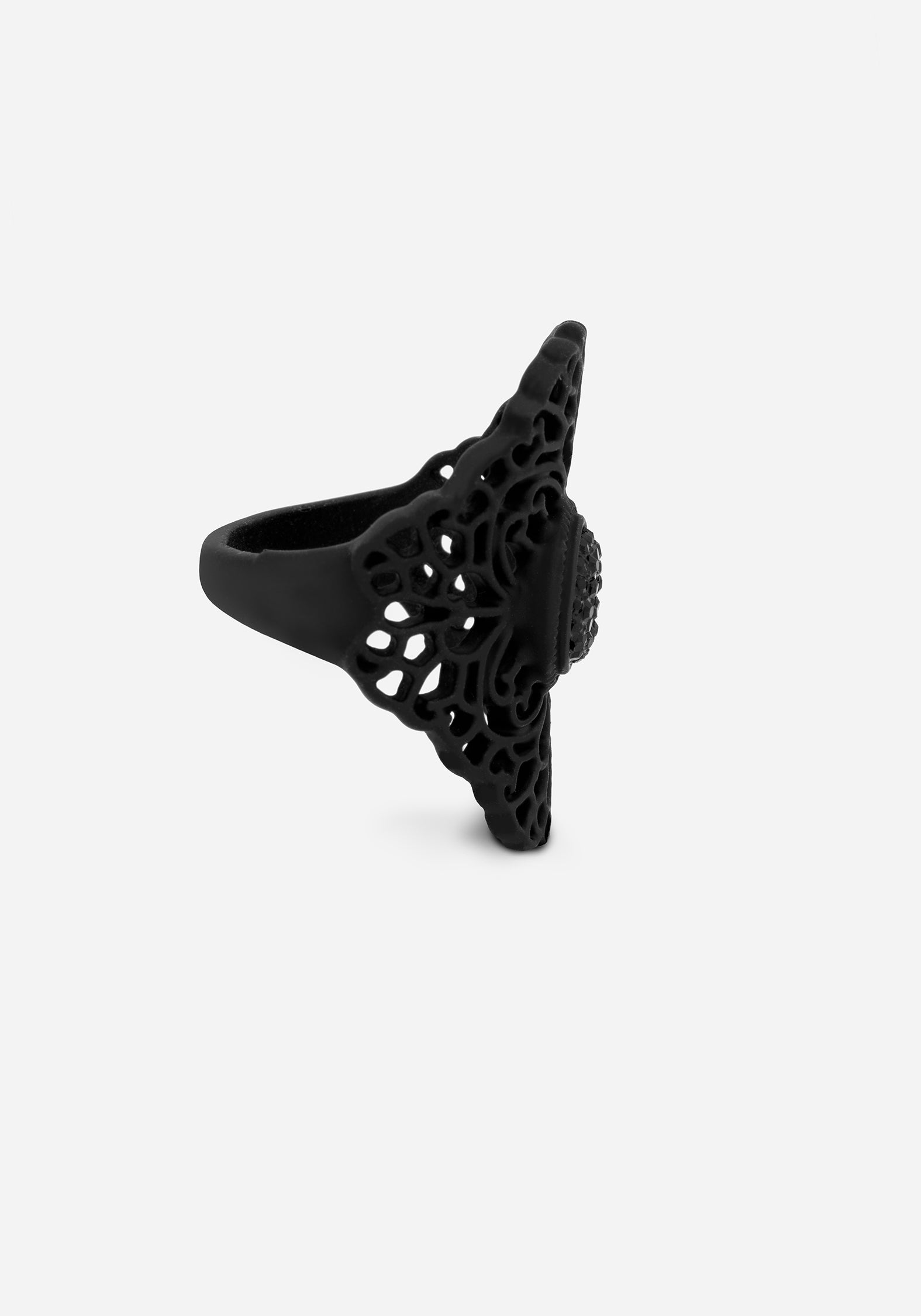 Black Matte Floral Ring with Faux Onyx Stone | Elaine Ornate