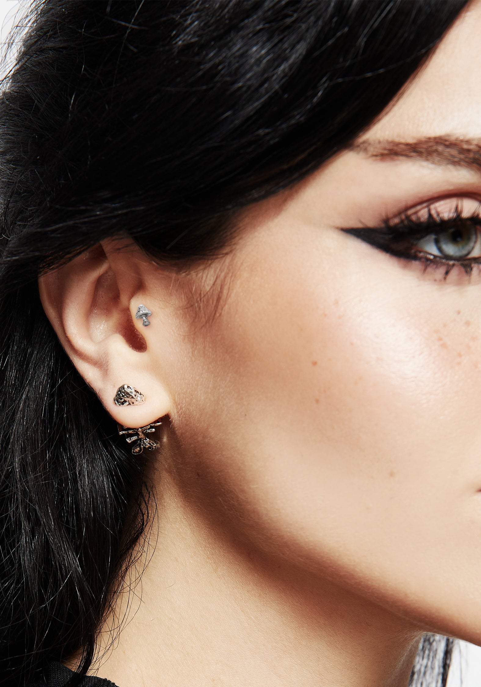 Silver Mushroom Cartilage Piercing - Flat Back Stud | Woodstock