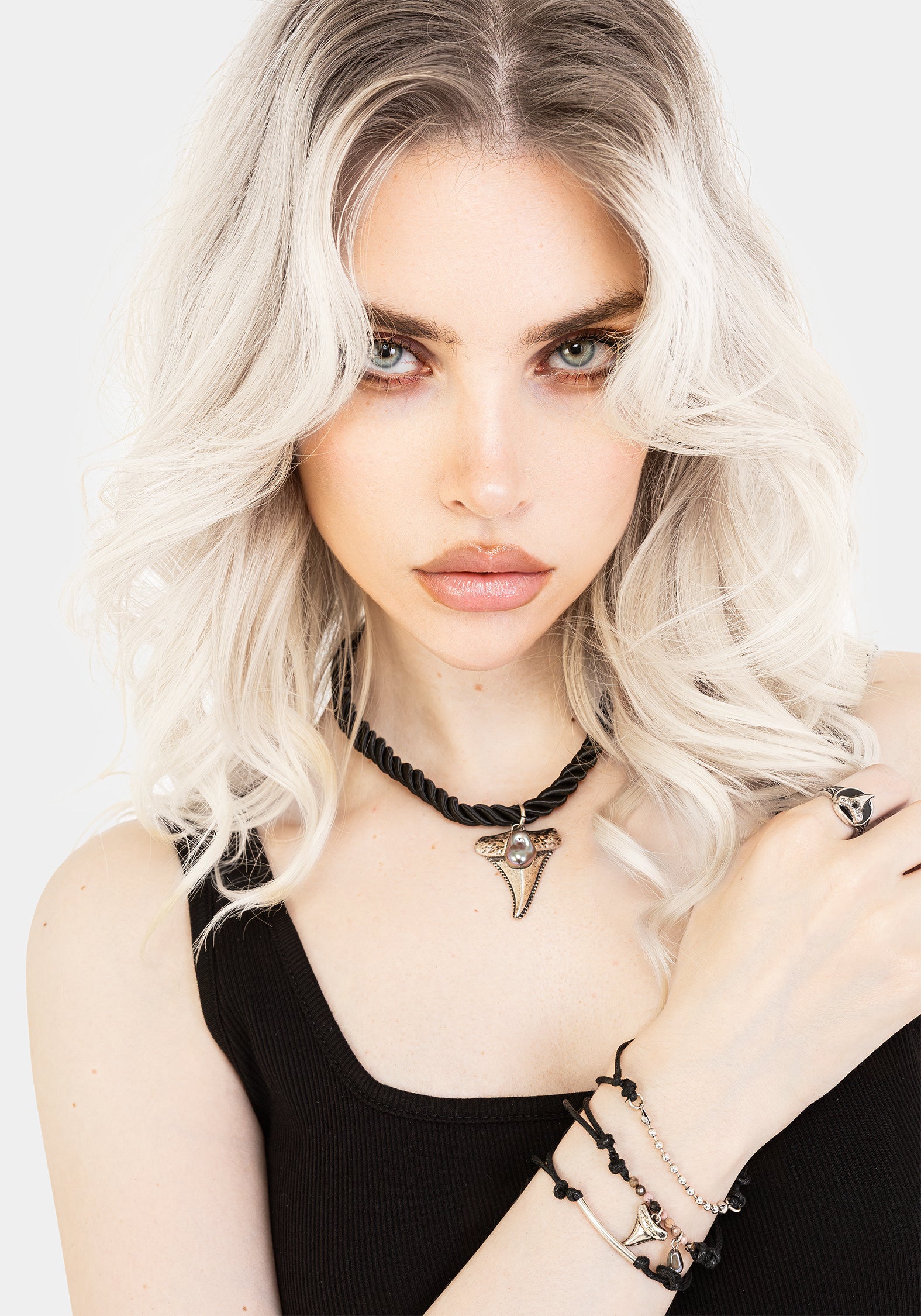Silver Shark Tooth Necklace with Adjustable Rope Chain | Black & Faux Gem